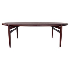 20th Century Danish Teakwood Oval Sofa Table - Vintage Scandinavian Coffee Table