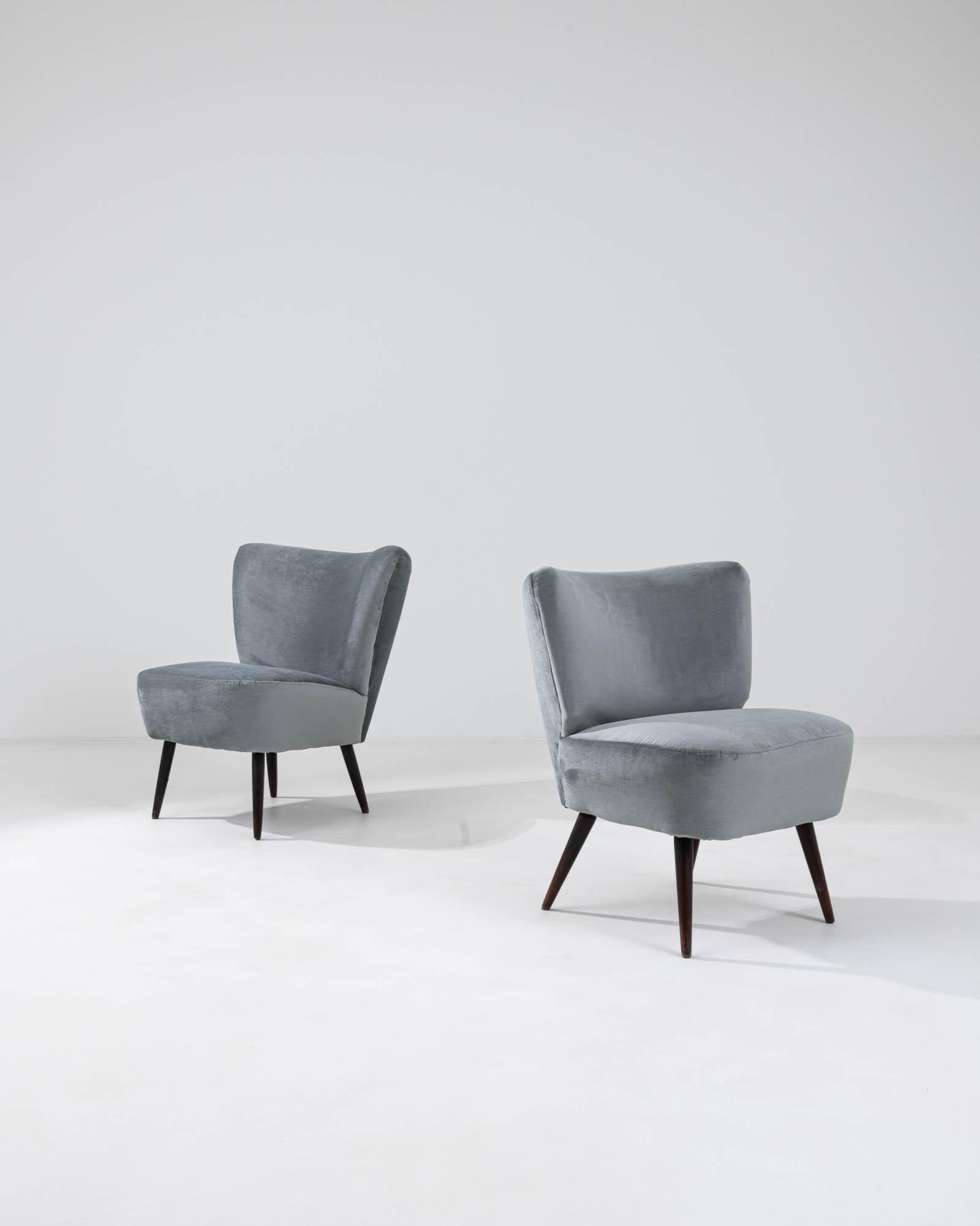 European 20th Century Danish Upholstered Armchairs, a Pair For Sale