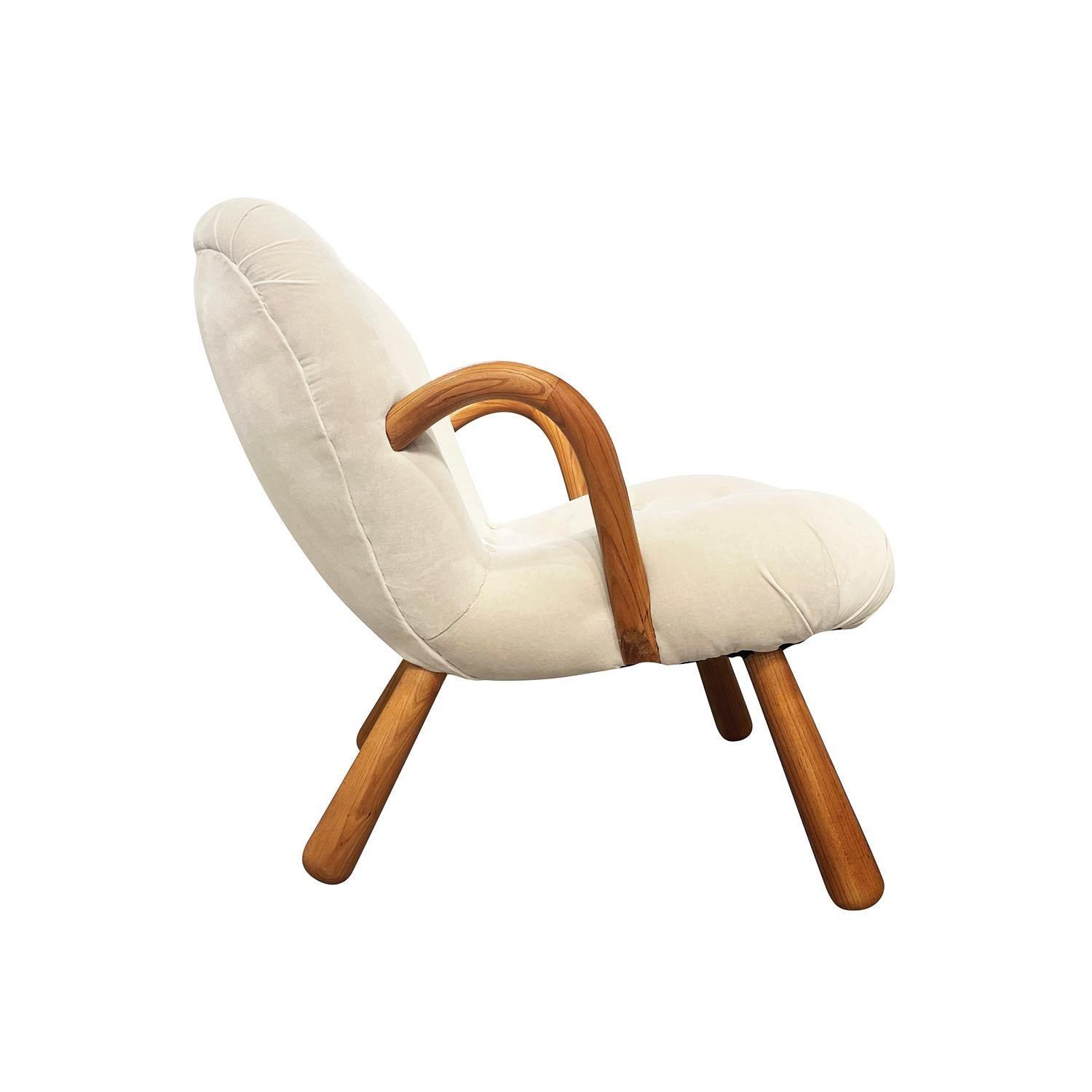 20th Century Danish Vintage Beech Clam Chair by Arnold Madsen & Schubell For Sale 2