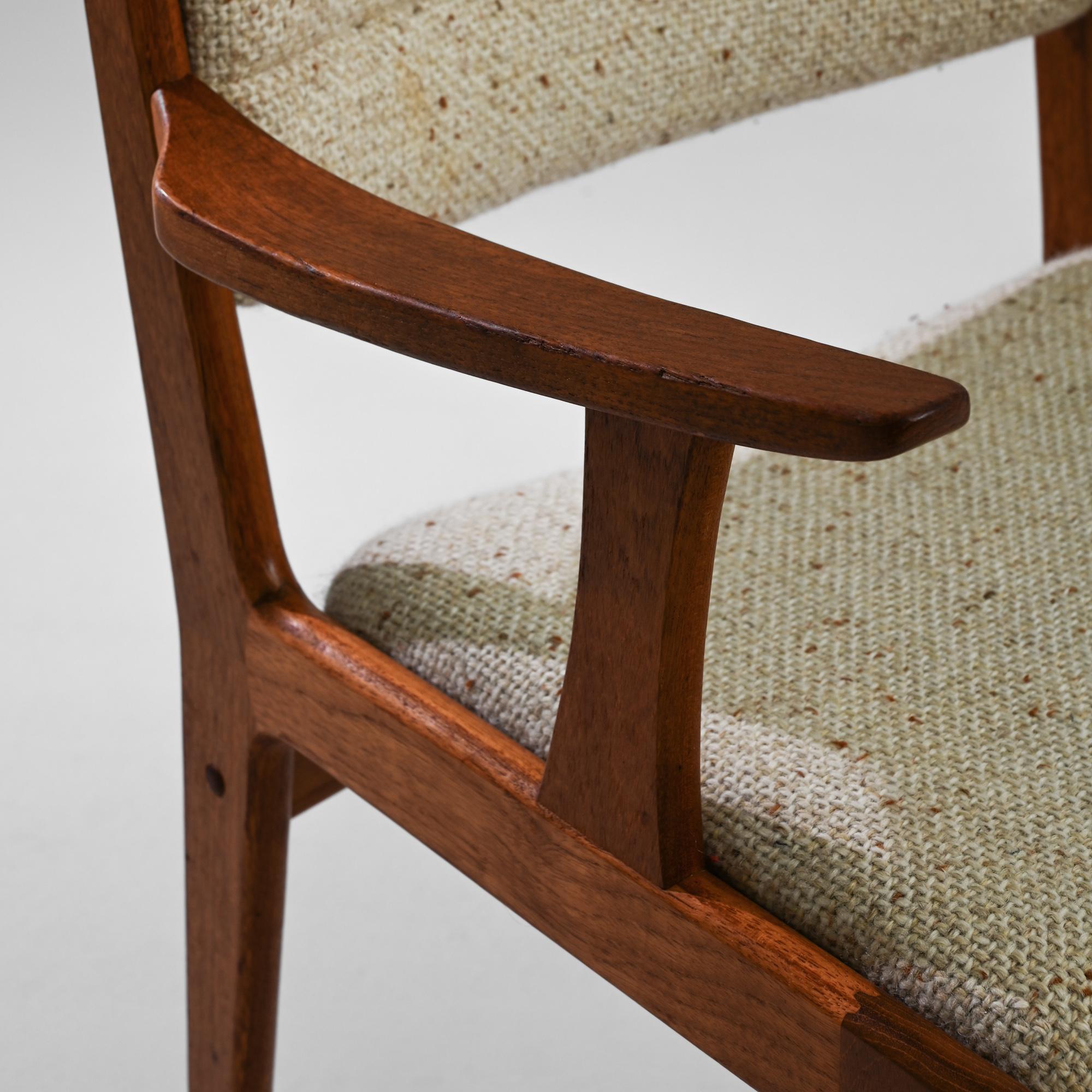 20th Century Danish Wooden Armchairs, a Pair For Sale 2