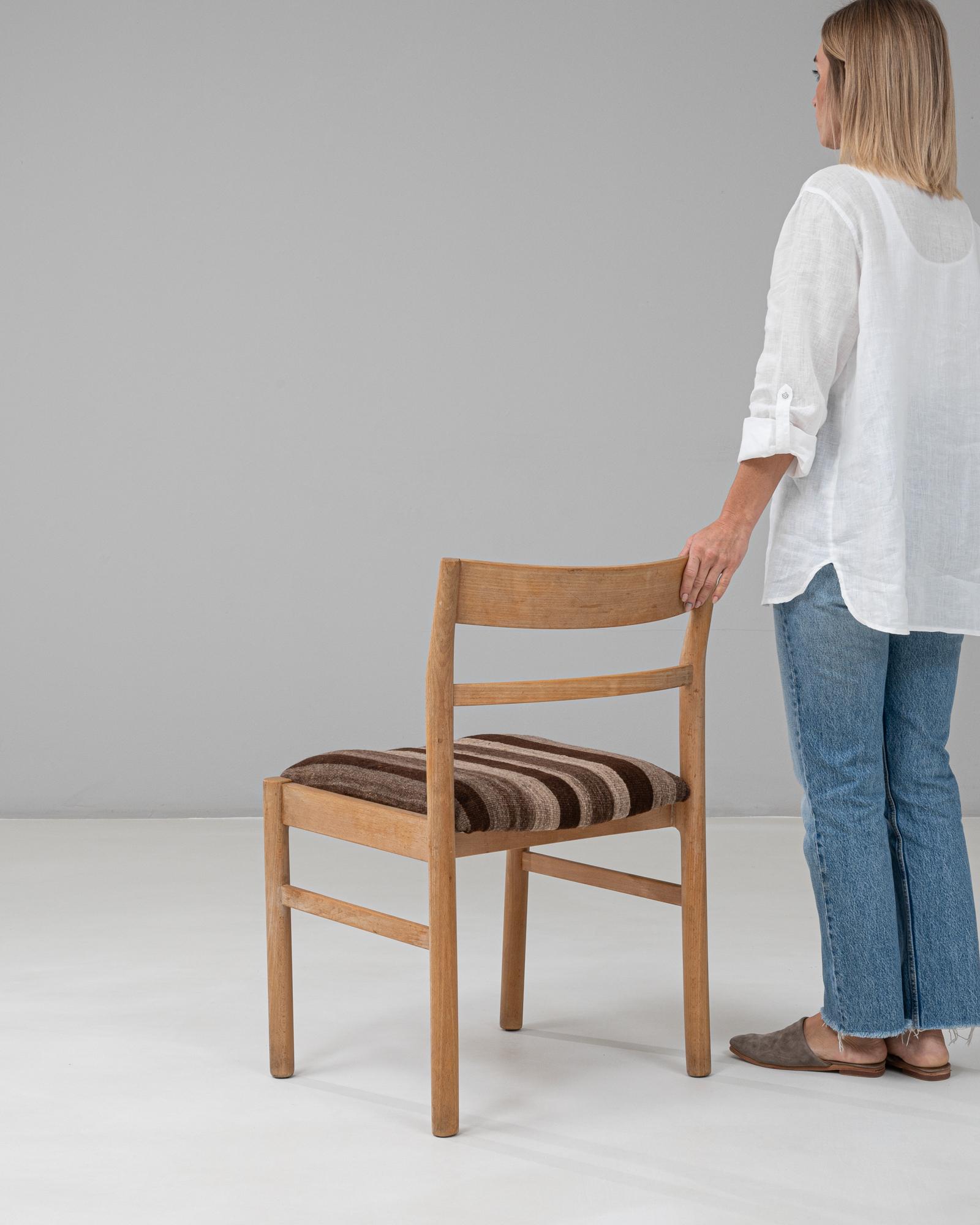 Sedia da pranzo danese in legno del XX secolo di Kurt Østervig in vendita 1