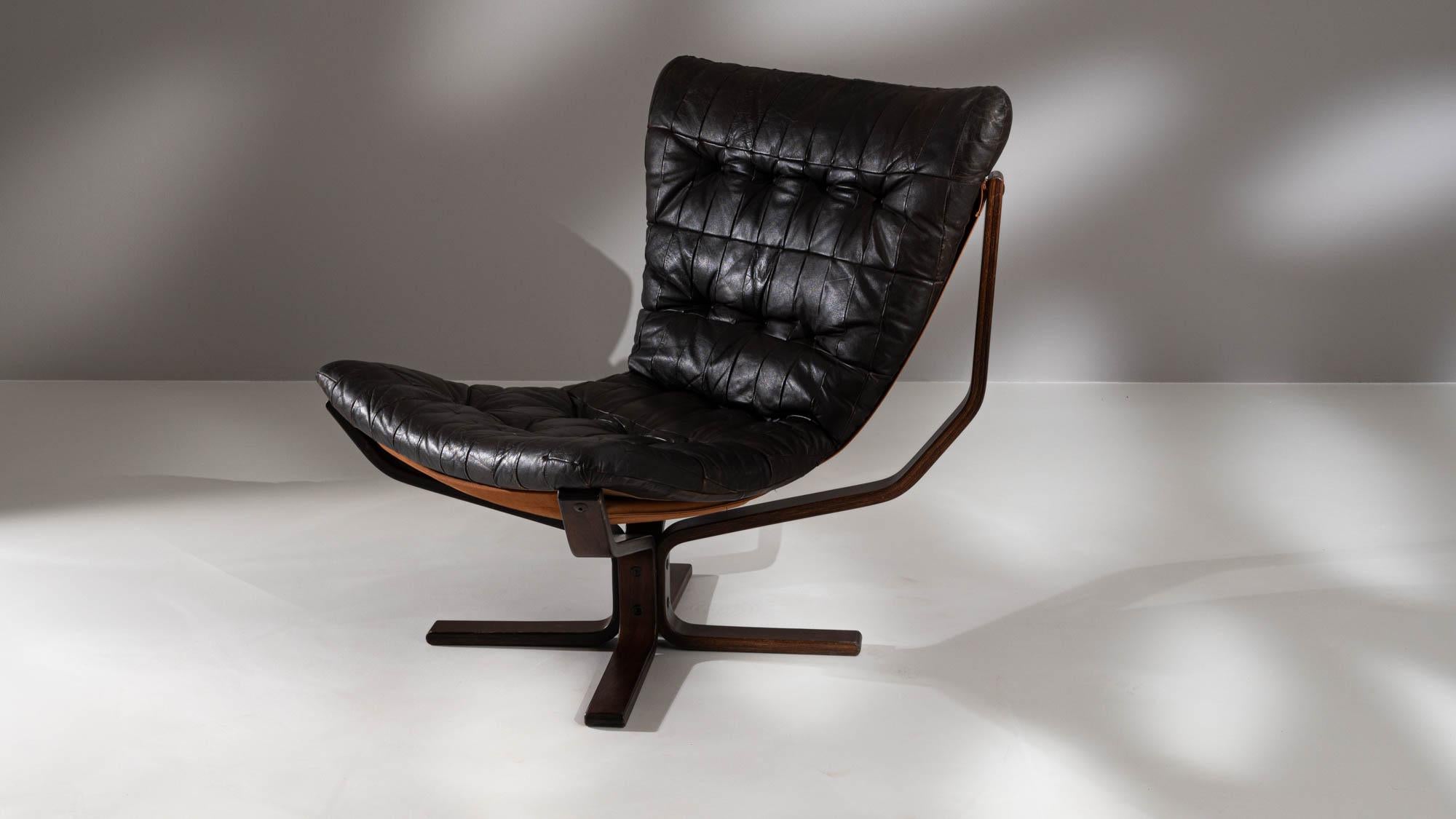 20th Century Danish Wooden & Leather Chair 12
