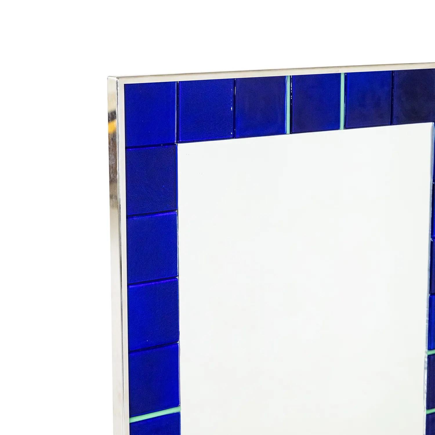 Mid-Century Modern 20th Century Dark-Blue Italian Vintage Wall Cut Glass Mirror by Paolo Venini For Sale