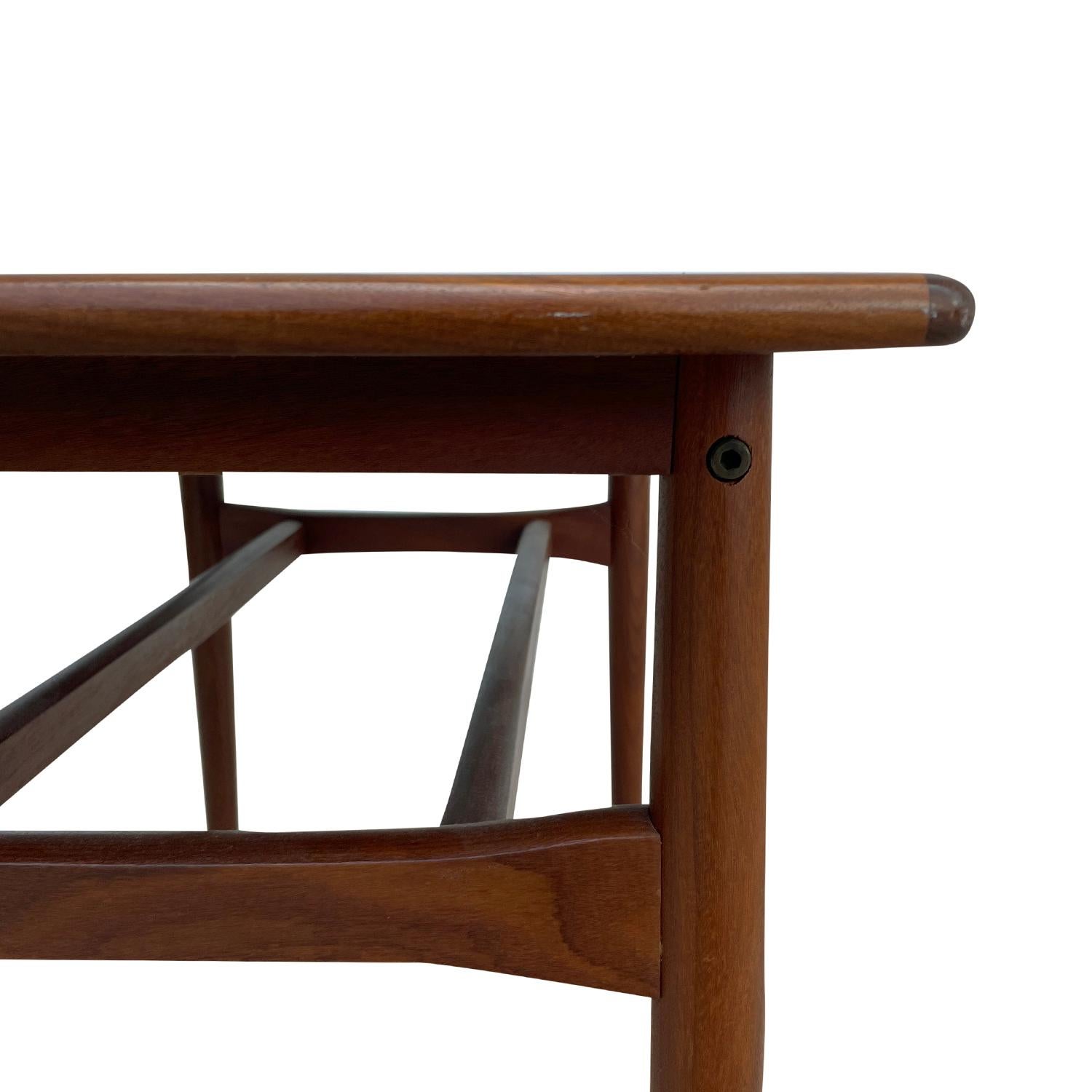 20th Century Danish Vintage Sofa Table - Scandinavian Teakwood Side Table For Sale 3