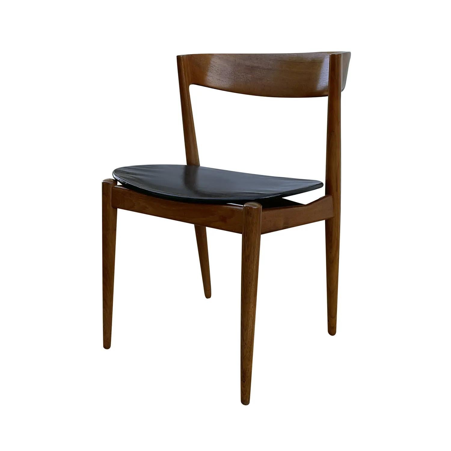 20th Century Danish Vintage Teak Side Chair - Scandinavian Faux Leather Chair For Sale 1