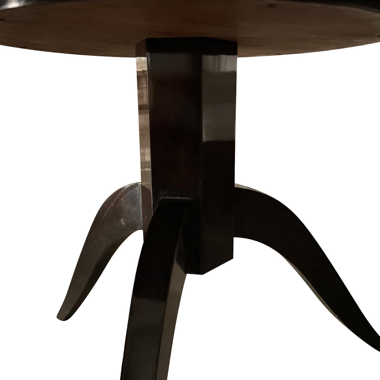 20th Century Dark-Brown French Art Deco Rosewood Side Table, Parisian End Table 7