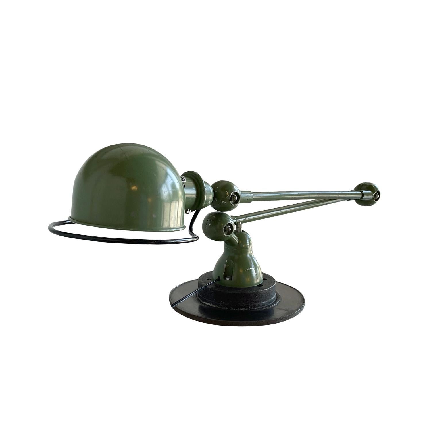 Hand-Crafted 20th Century Dark-Green French Jielde Metal Desk Lamp by Jean Louis Domecq