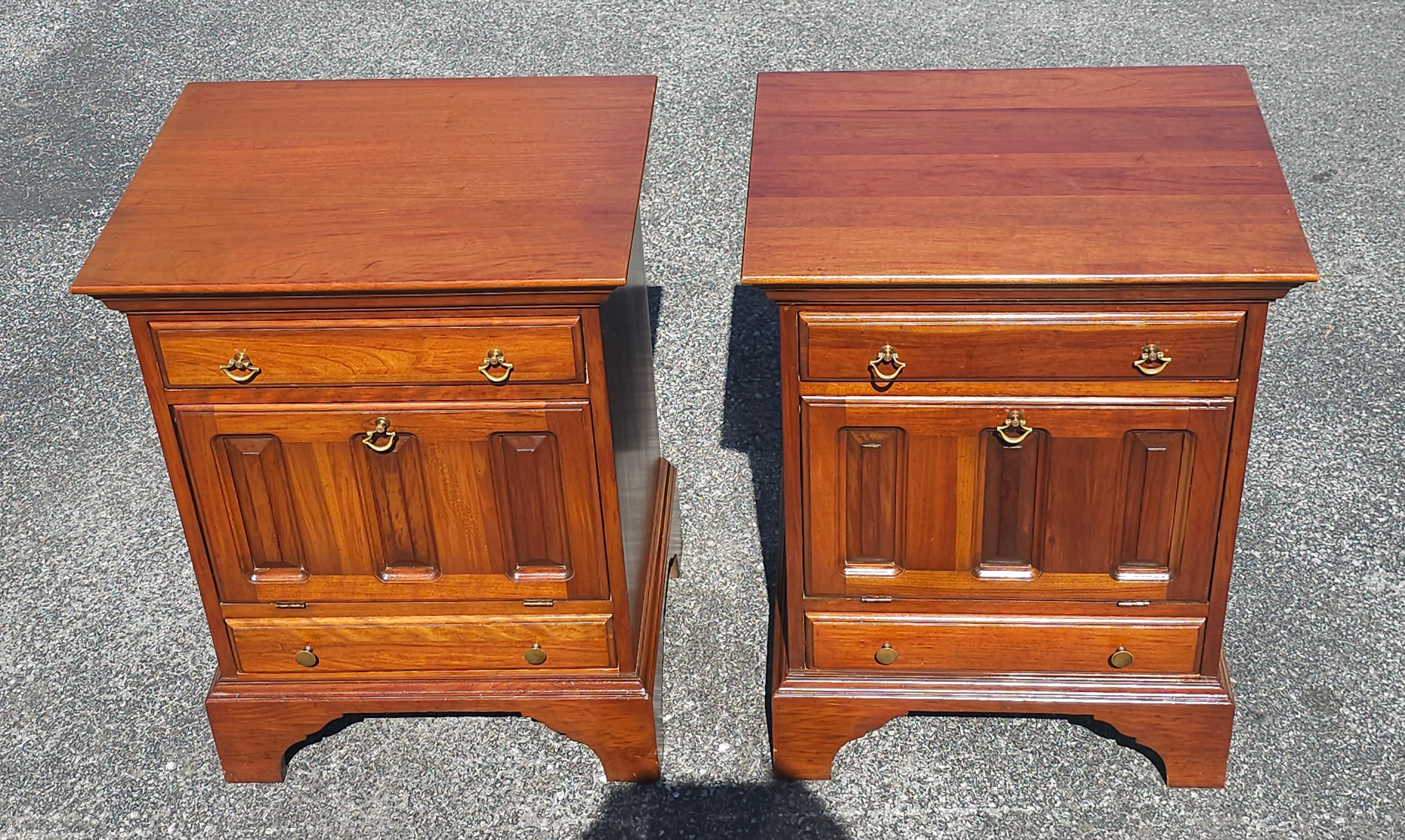 Other 20th Century David Cabinet Cherry 2-Drawer a Abattant Door Bedside Cabinets Pair For Sale