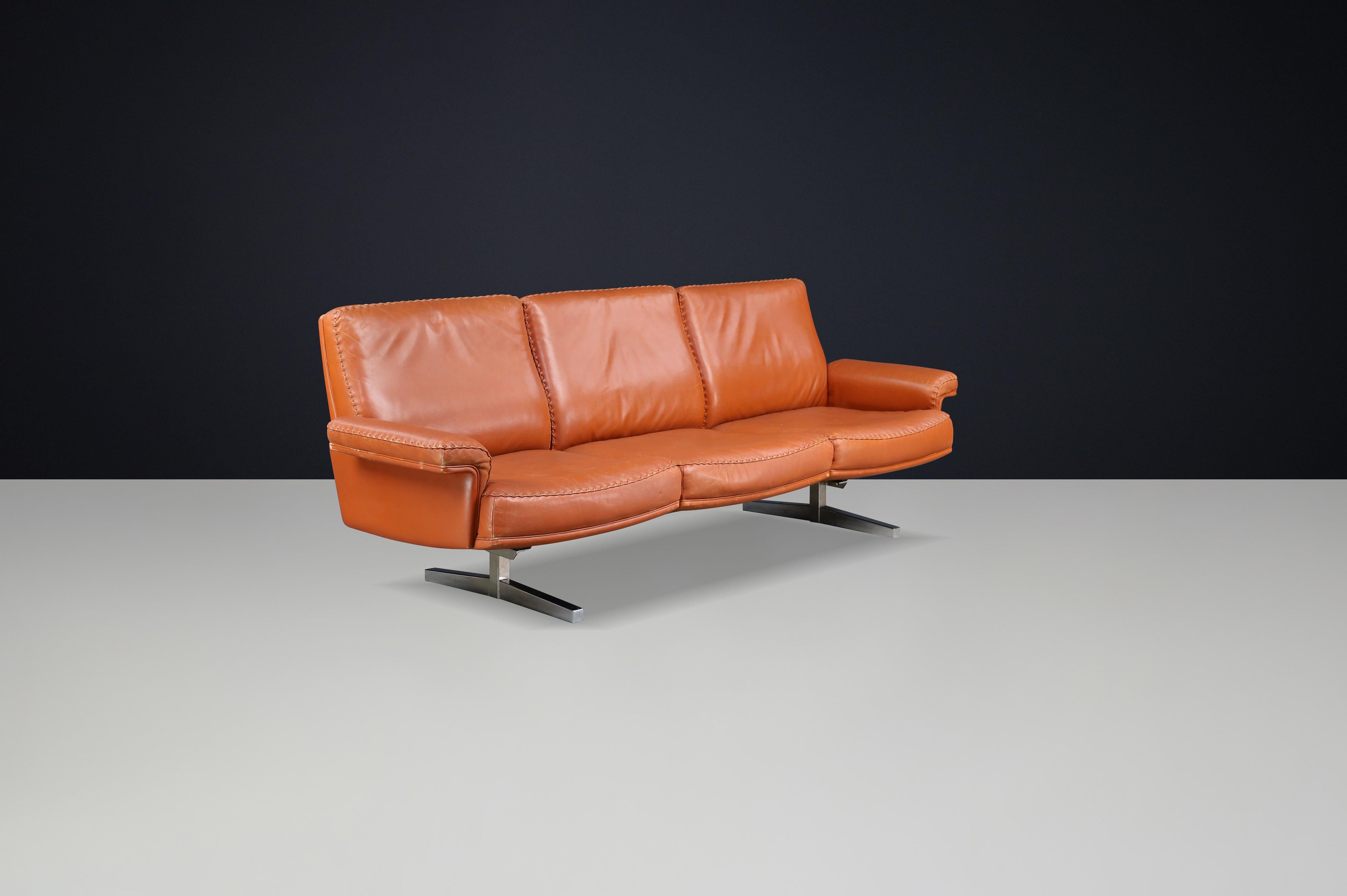 Divano a tre posti in pelle cognac De Sede DS-31 del 20° secolo, Svizzera, anni '70 in vendita 5