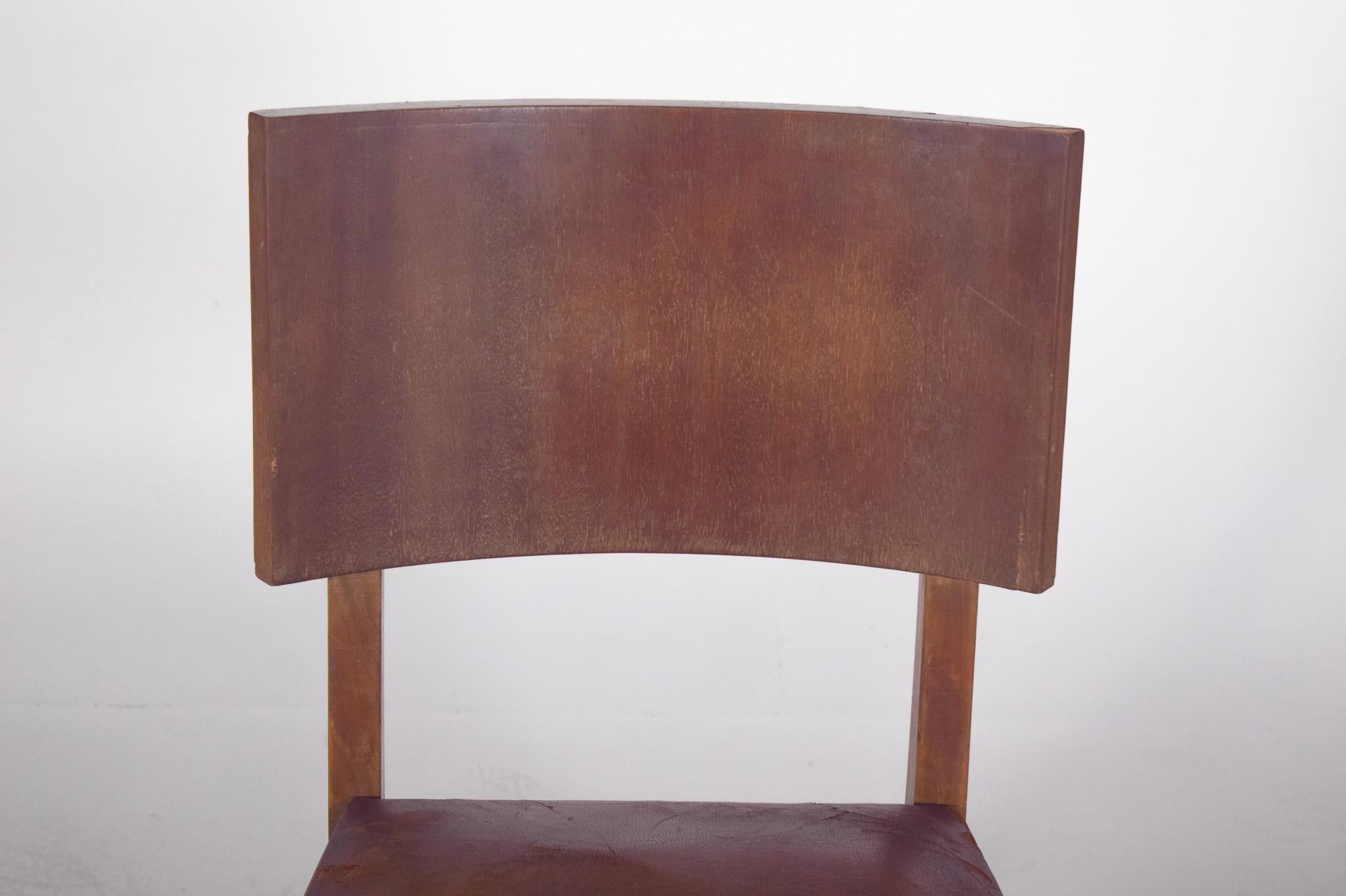 Wood 20th Century Deco-Style Dining Chair For Sale