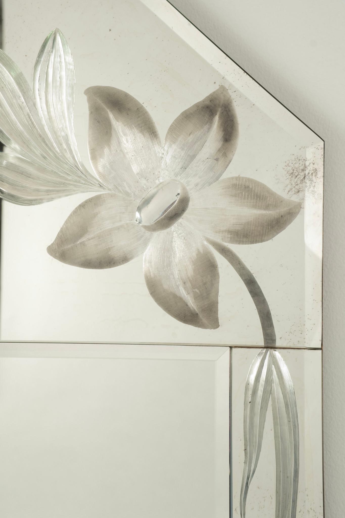 Venezianischer Spiegel im Deco-Stil des 20. Jahrhunderts (Radiert) im Angebot