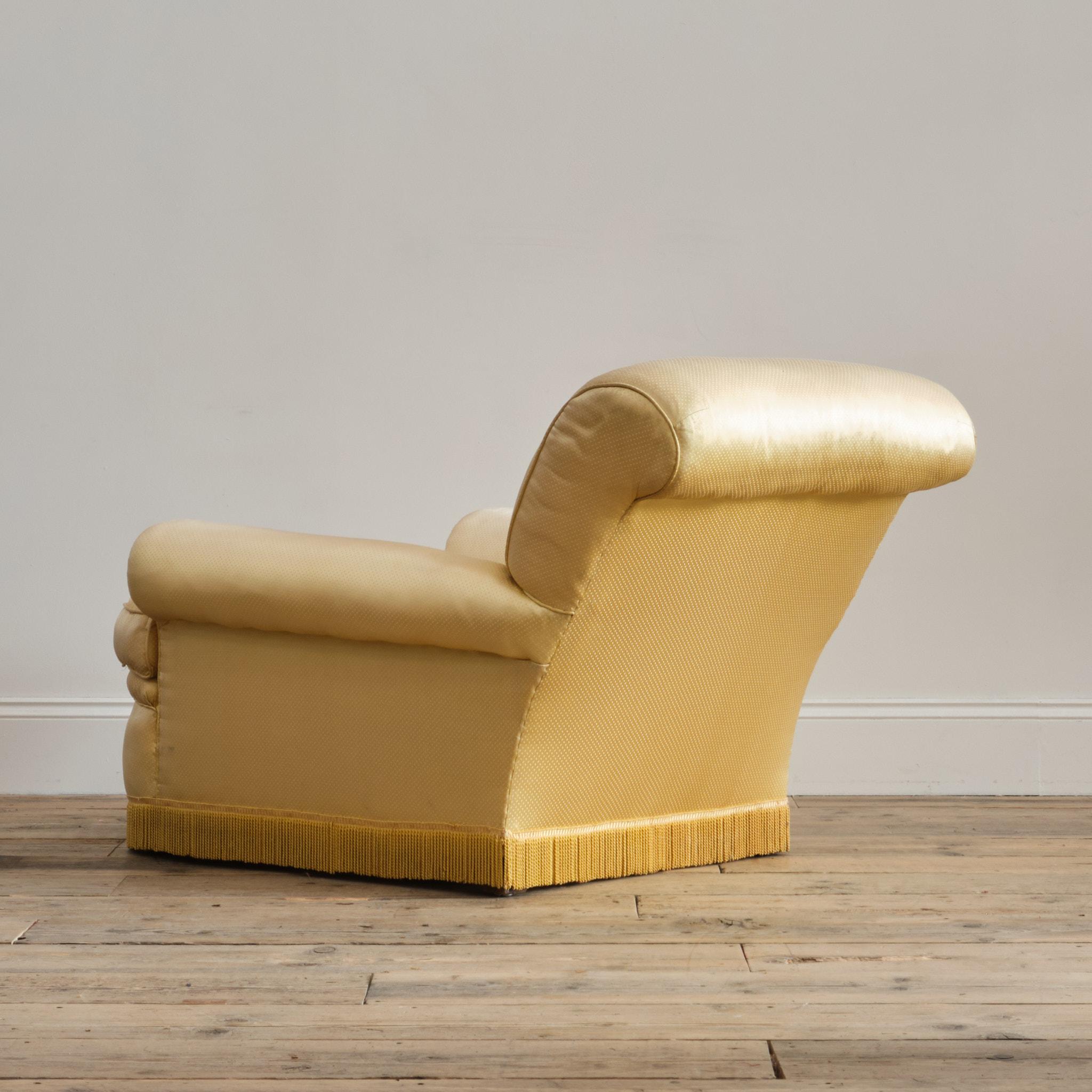 Sillón Club Estilo Howard del Siglo XX con Asiento Profundo siglo XX en venta