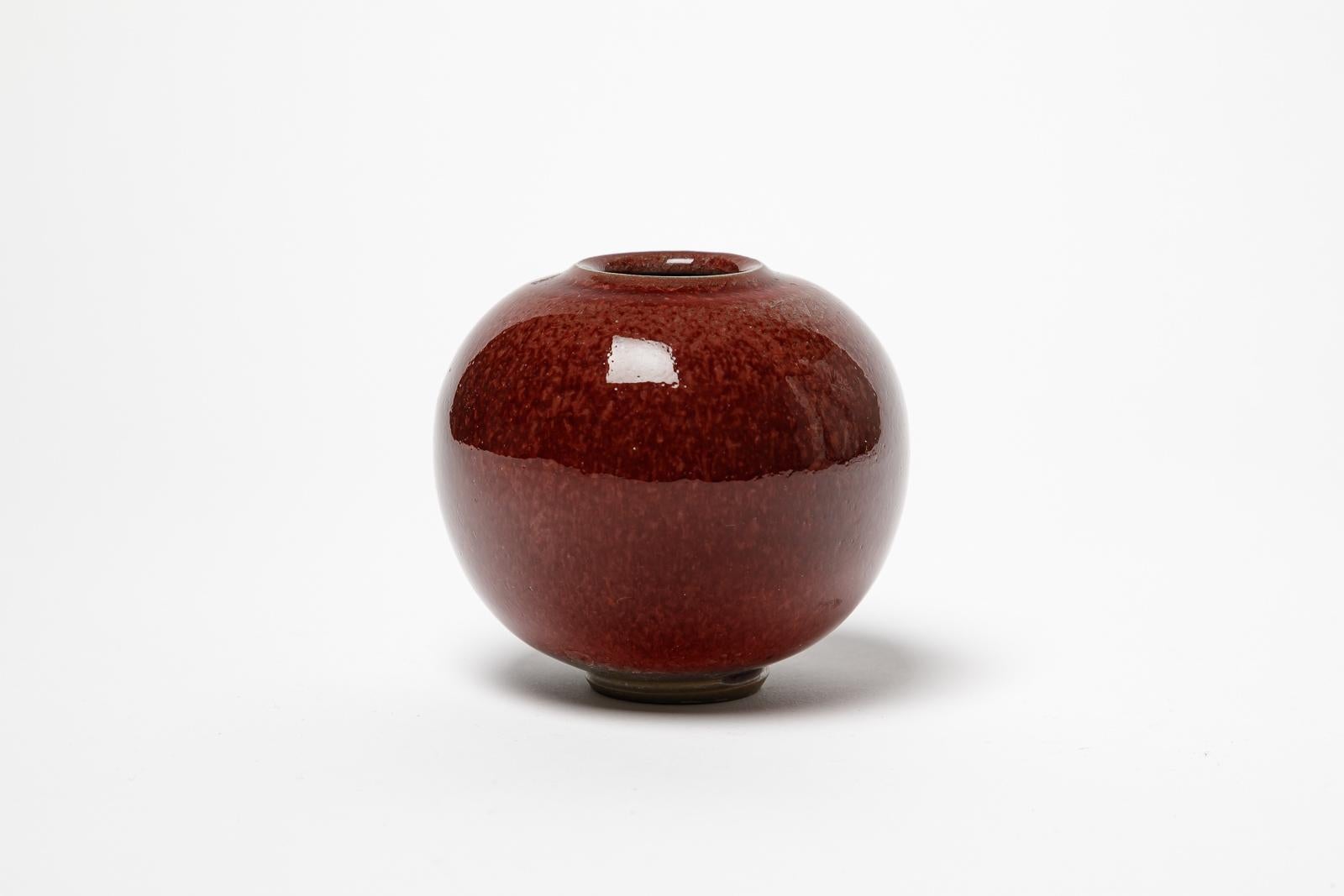 20th century deign red ceramic vase by Paul Badié design 1980 signed In Excellent Condition For Sale In Neuilly-en- sancerre, FR
