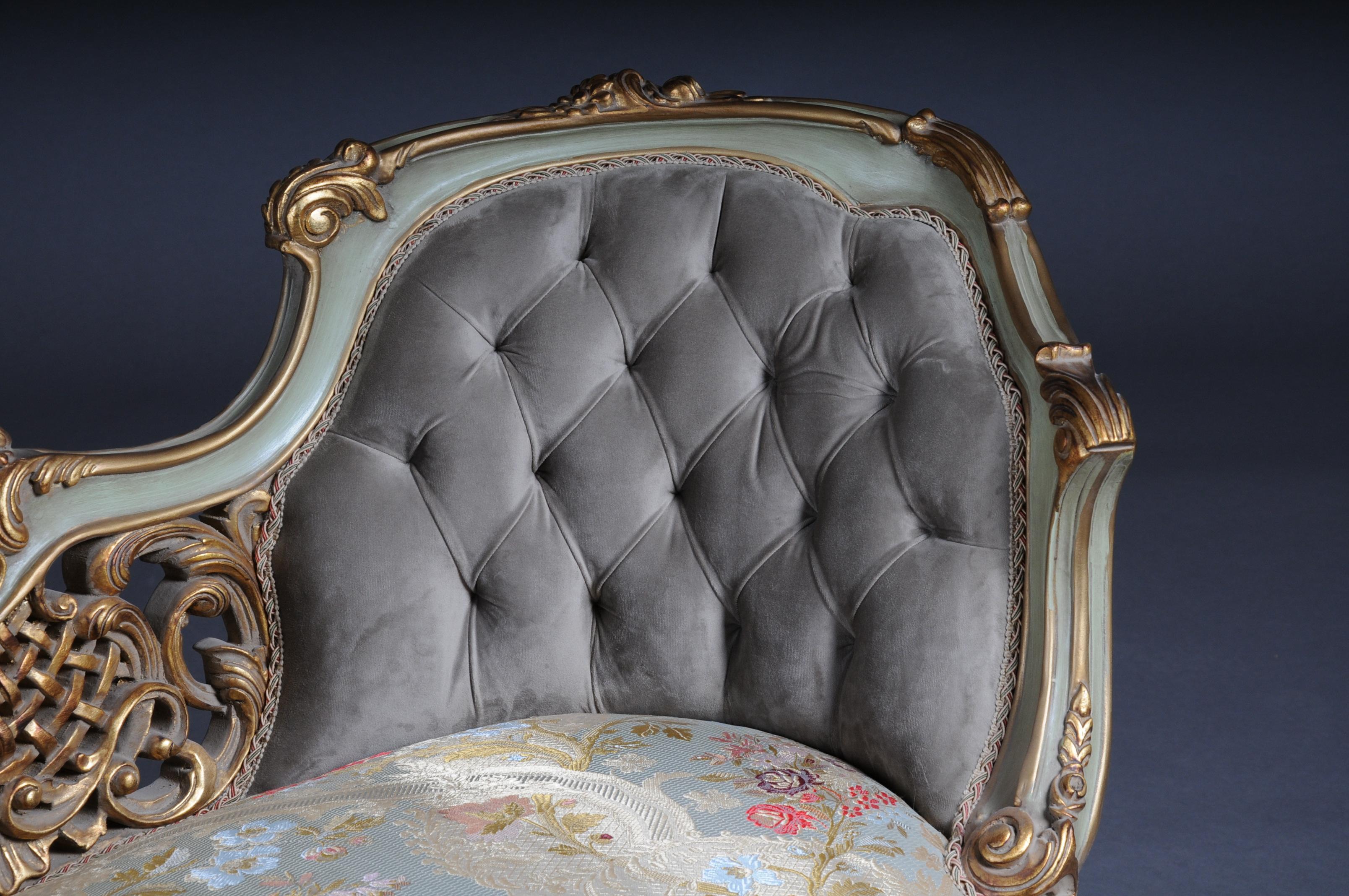 20th Century Delightful Elegant French Sofa/Bench/Canapee Louis XV 11