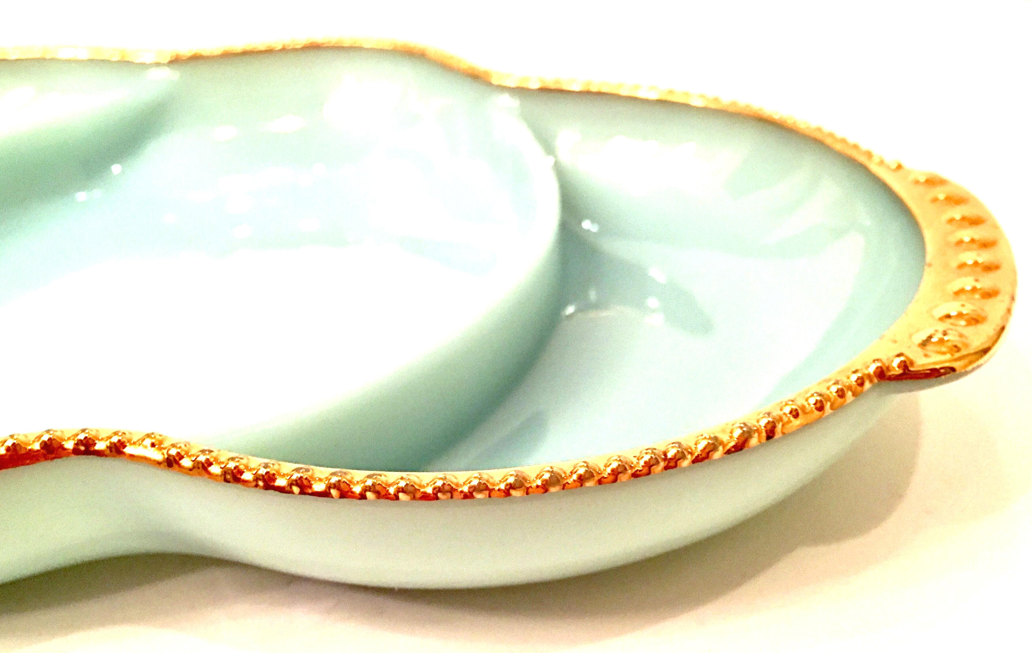 20. Jahrhundert Delphitglas & 22-Karat Gold geteilte Schale von:: Fire King (amerikanisch)