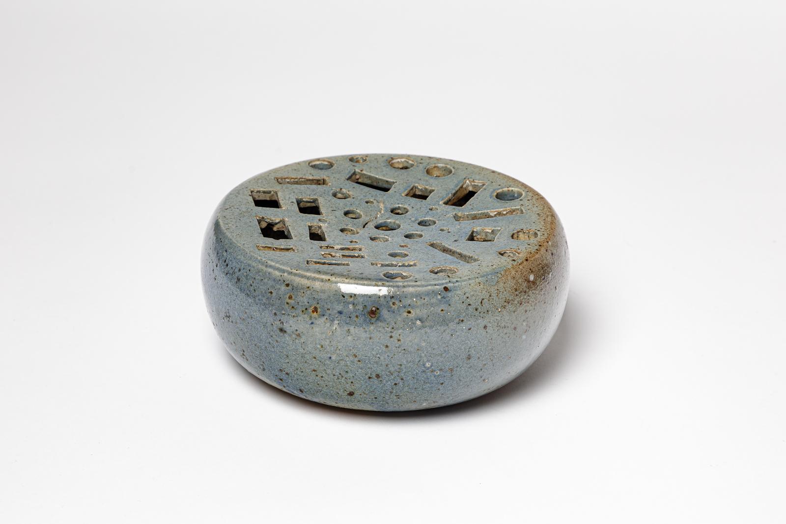 Vaso in gres blu di design del XX secolo attribuito a Annie Maume La Borne In condizioni ottime in vendita a Neuilly-en- sancerre, FR