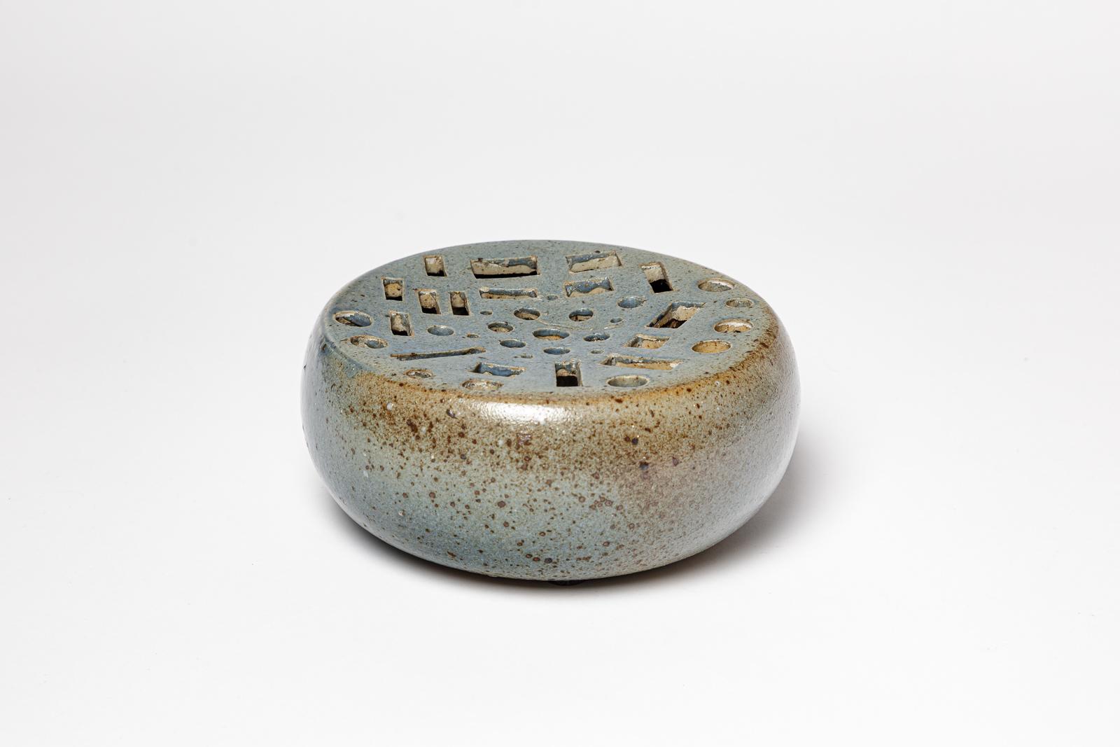 Ceramica Vaso in gres blu di design del XX secolo attribuito a Annie Maume La Borne in vendita