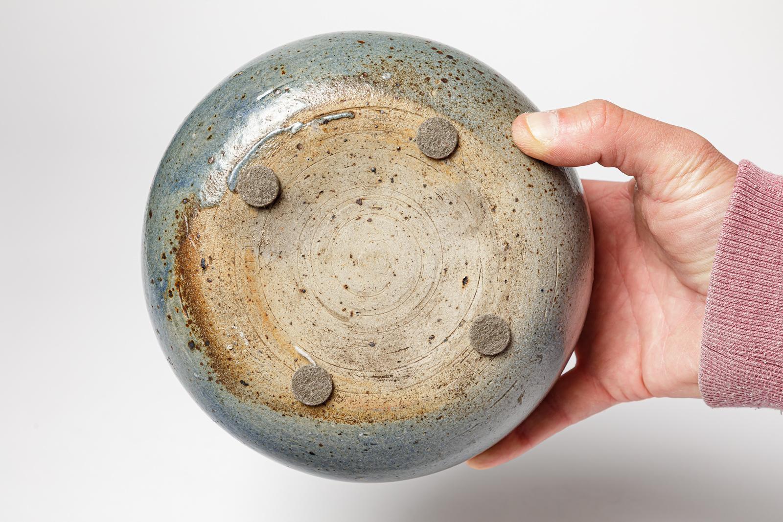 Vaso in gres blu di design del XX secolo attribuito a Annie Maume La Borne in vendita 2