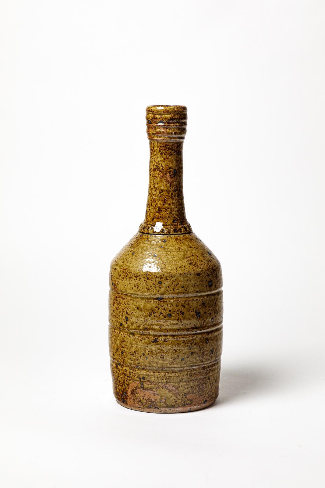 Francese Vaso bottiglia in ceramica marrone di design del XX secolo di Baudat 1975 La Borne in vendita