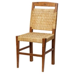 Silla infantil de diseño del siglo XX estilo Audoux Minnet 1970 madera y cuerda