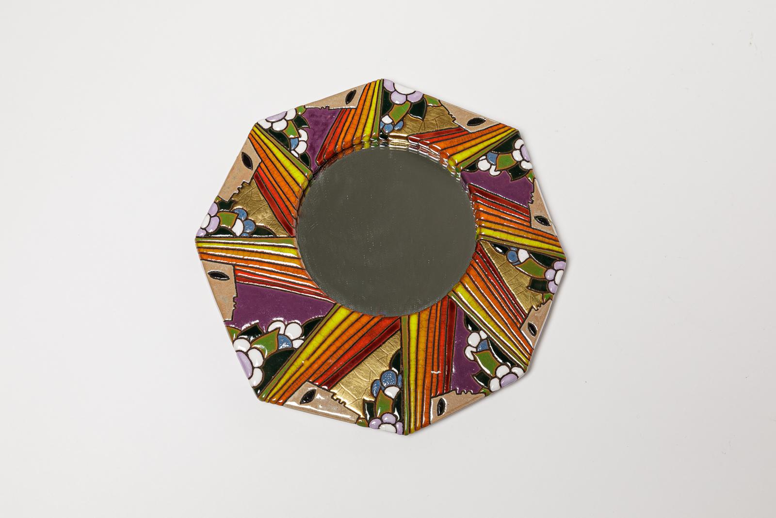 Français Miroir mural en céramique colorée design du 20ème siècle signé Longwy 1970 en vente