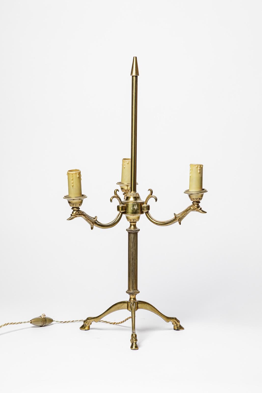 Français 20TH CENTURY DESIGN Lampe de table en laiton doré avec des animaux Maison Jansen 1970 en vente