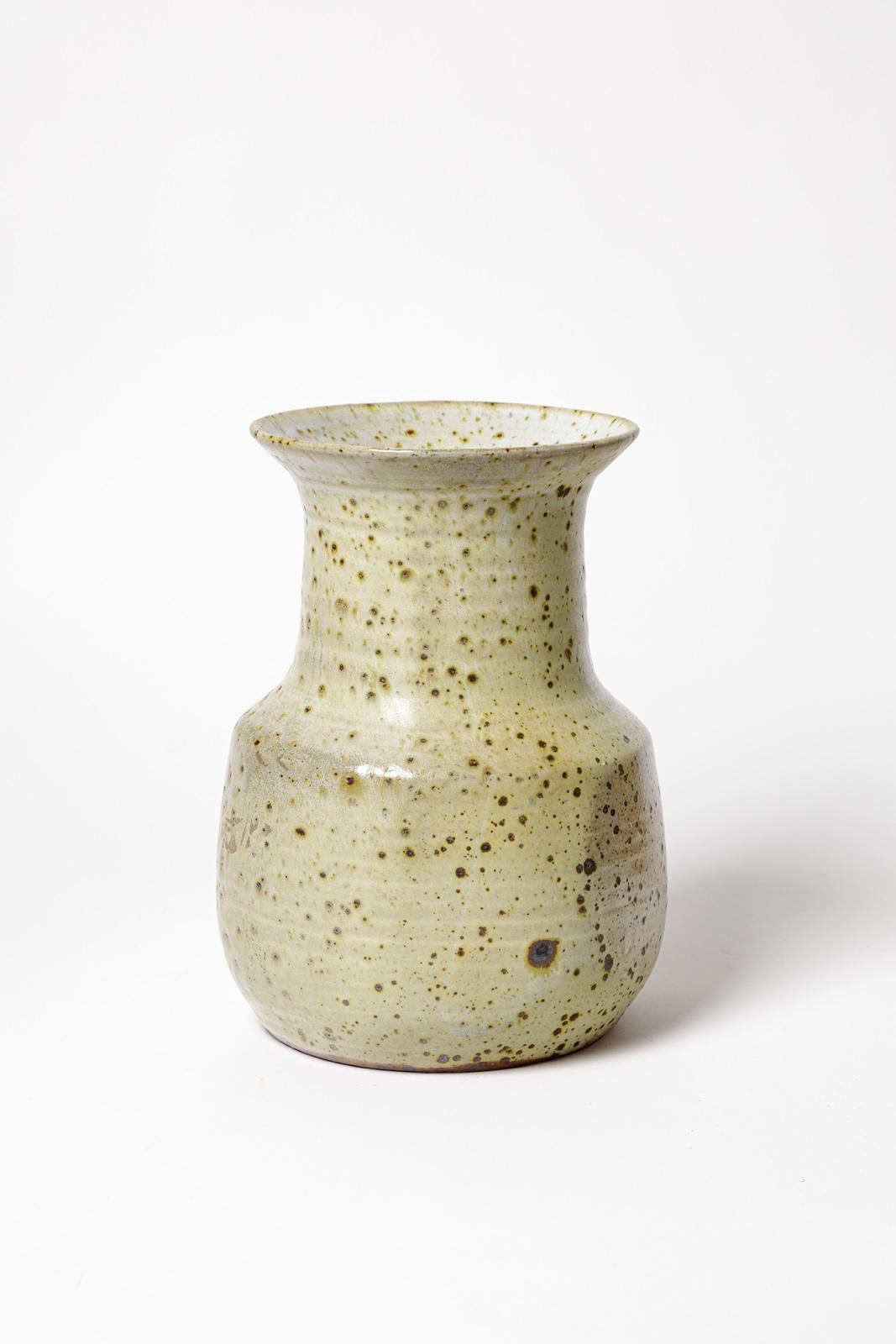 Français Vase en céramique en grès gris clair, design du 20e siècle, Gustave Tiffoche  en vente