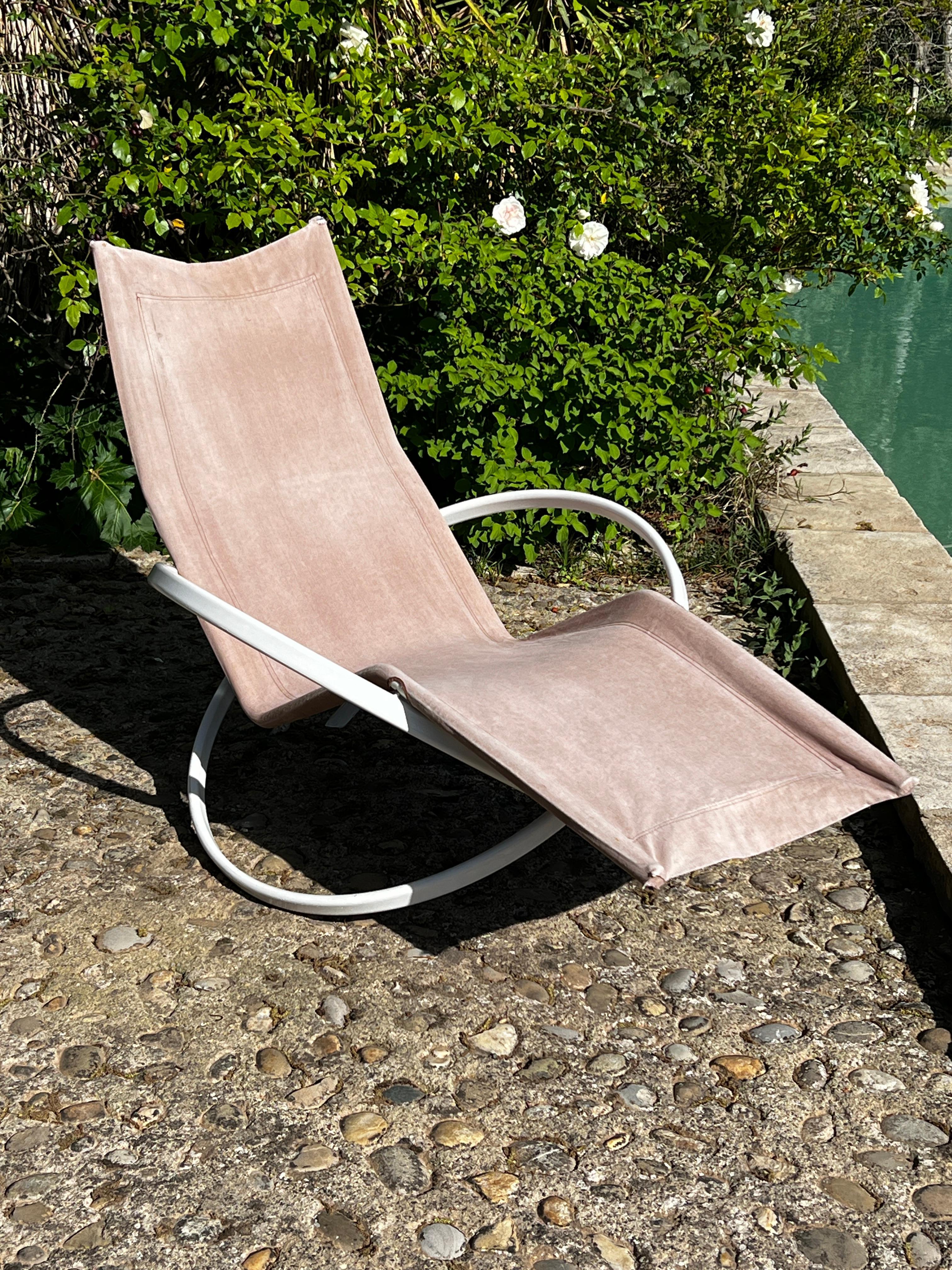 Late 20th Century 20th Century Design Roger Lecal Rocking Chaise Longue, Jetstar Model, 1975 For Sale