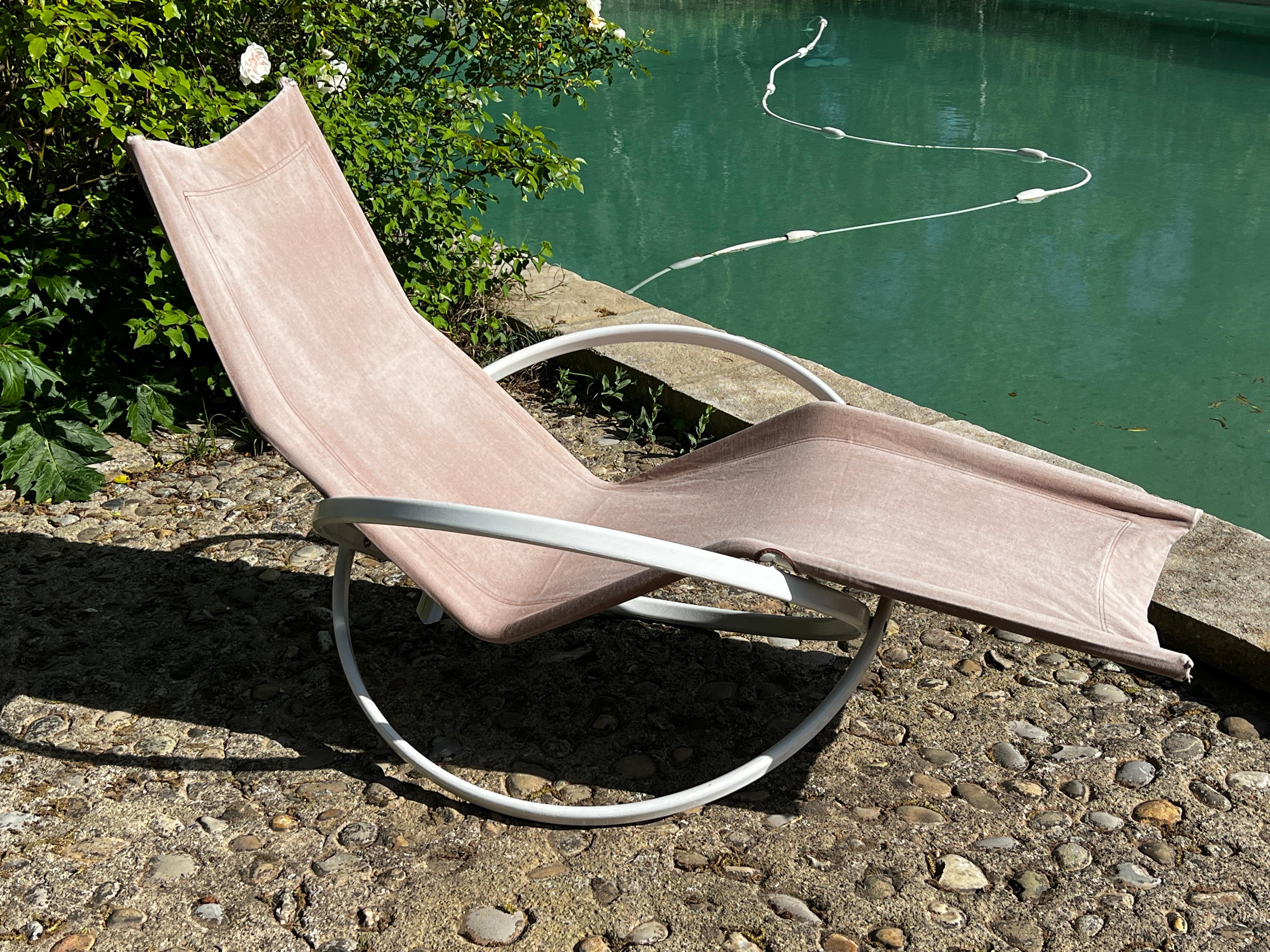 Chaise longue à bascule Roger Lecal, design du XXe siècle, modèle Jetstar, 1975 Bon état - En vente à Saint Rémy de Provence, FR