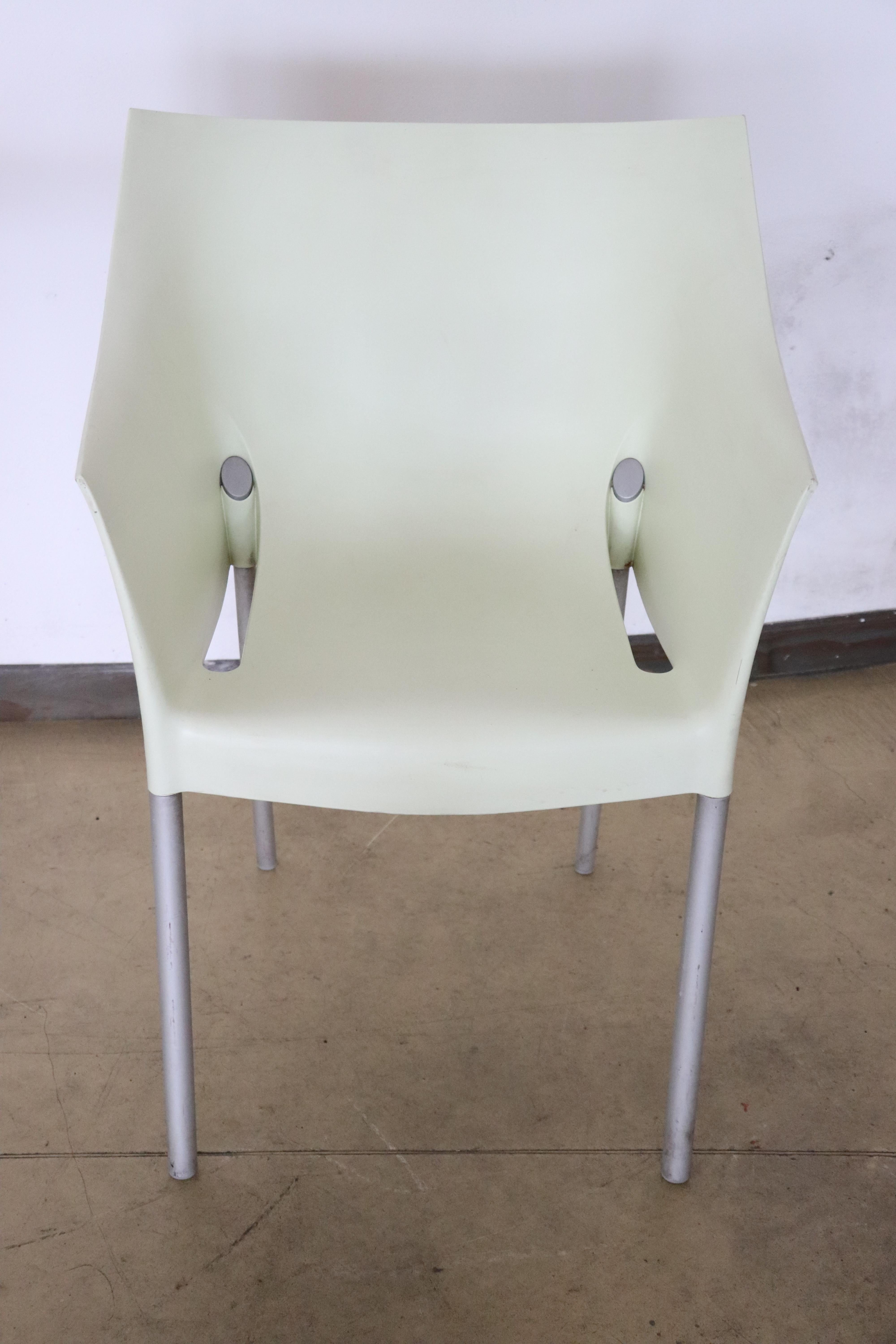 20th Century Design Table and Chairs by Philippe Starck for Kartell, 1990s For Sale 8