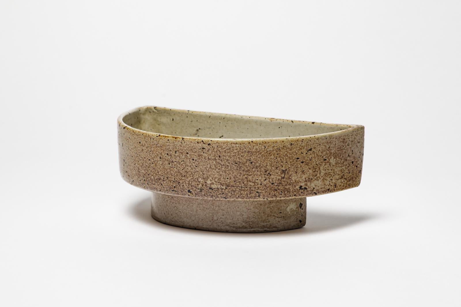 20th century design unique handmade ceramic vide poche or dish 1970 La Borne In Excellent Condition For Sale In Neuilly-en- sancerre, FR