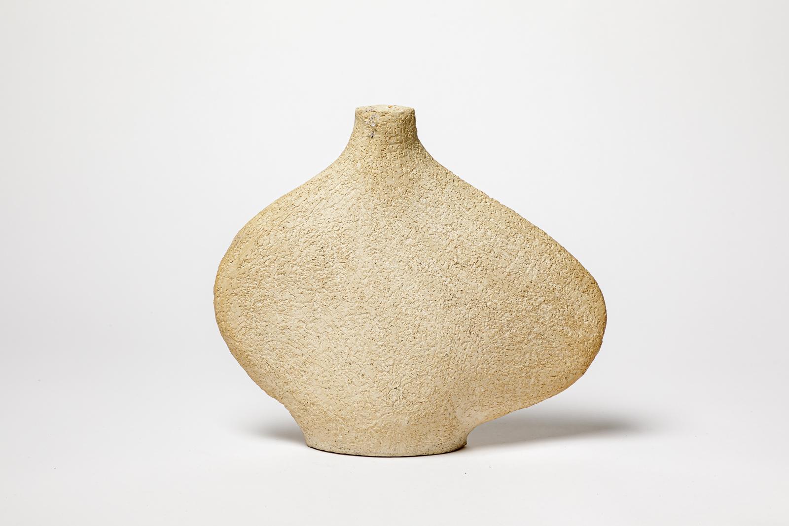 Unique handmade 

French 20th century design ceramic vase

Realised circa 1960

original perfect condition

height 28 cm
Large 34 cm
Depth 6 cm