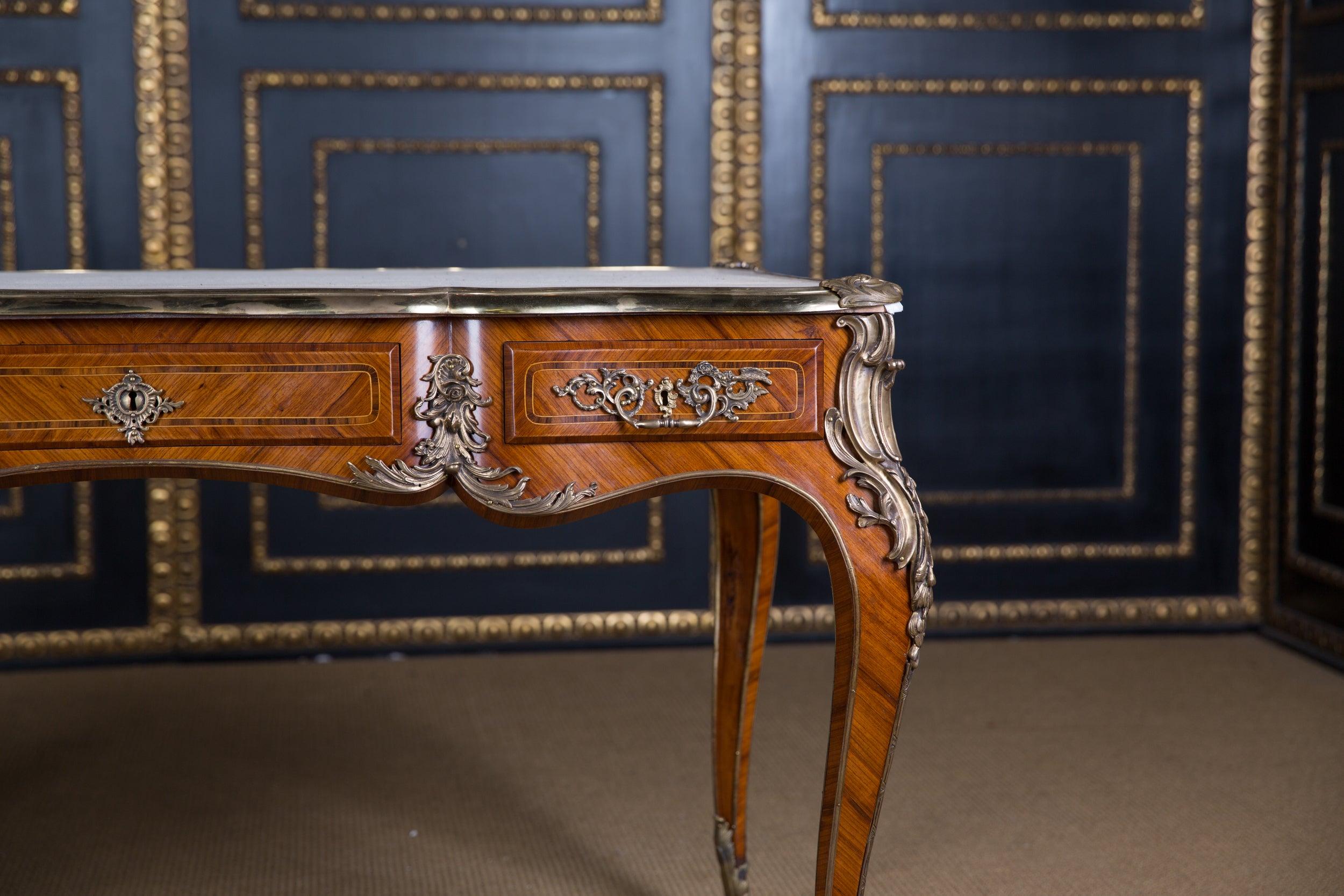 20th Century Desk Bureau Plat in Antique Louis XV Style Mahogany Veneer For Sale 1