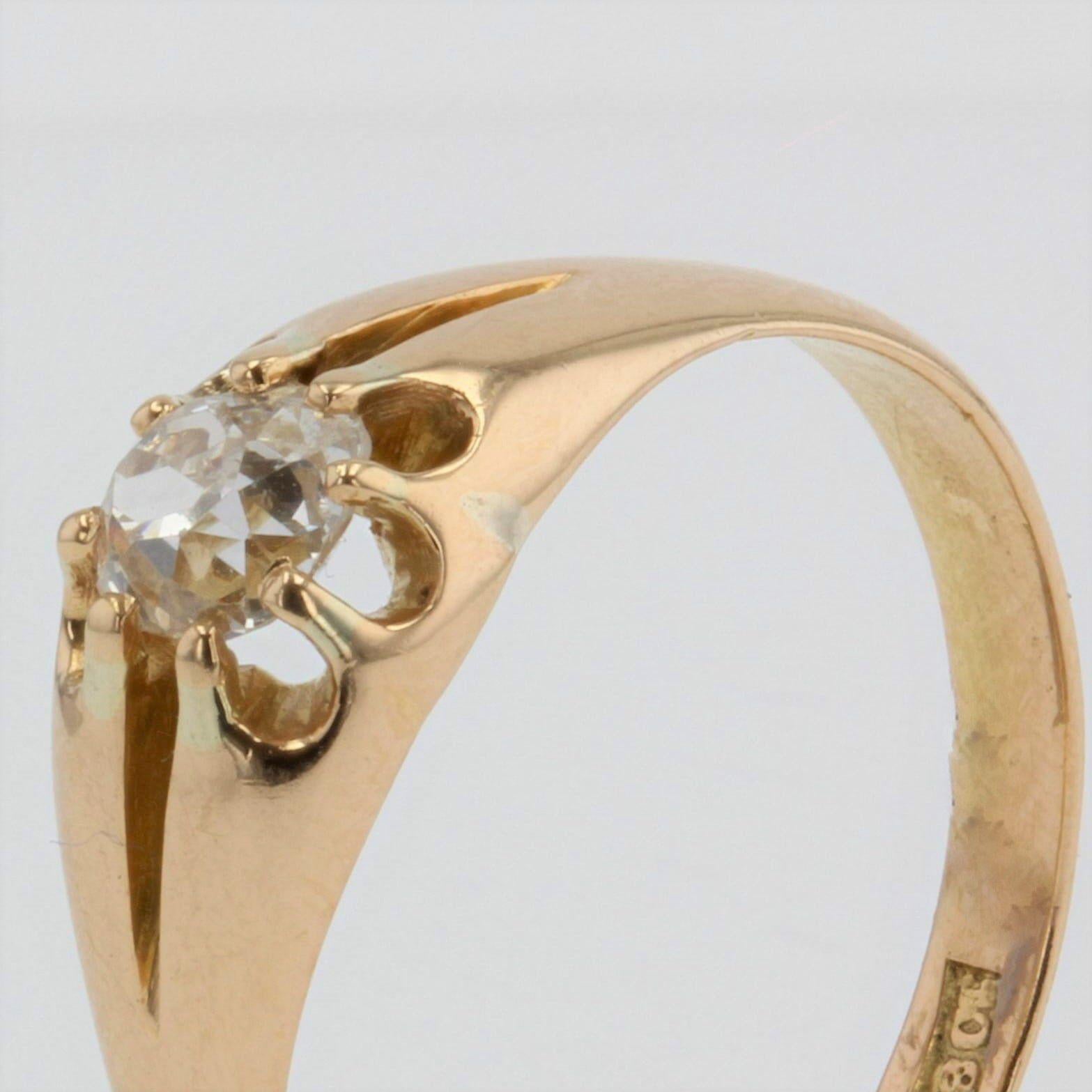 20. Jahrhundert Diamant 18 Karat Gelbgold Antiker Ring (Antiker Kissenschliff) im Angebot