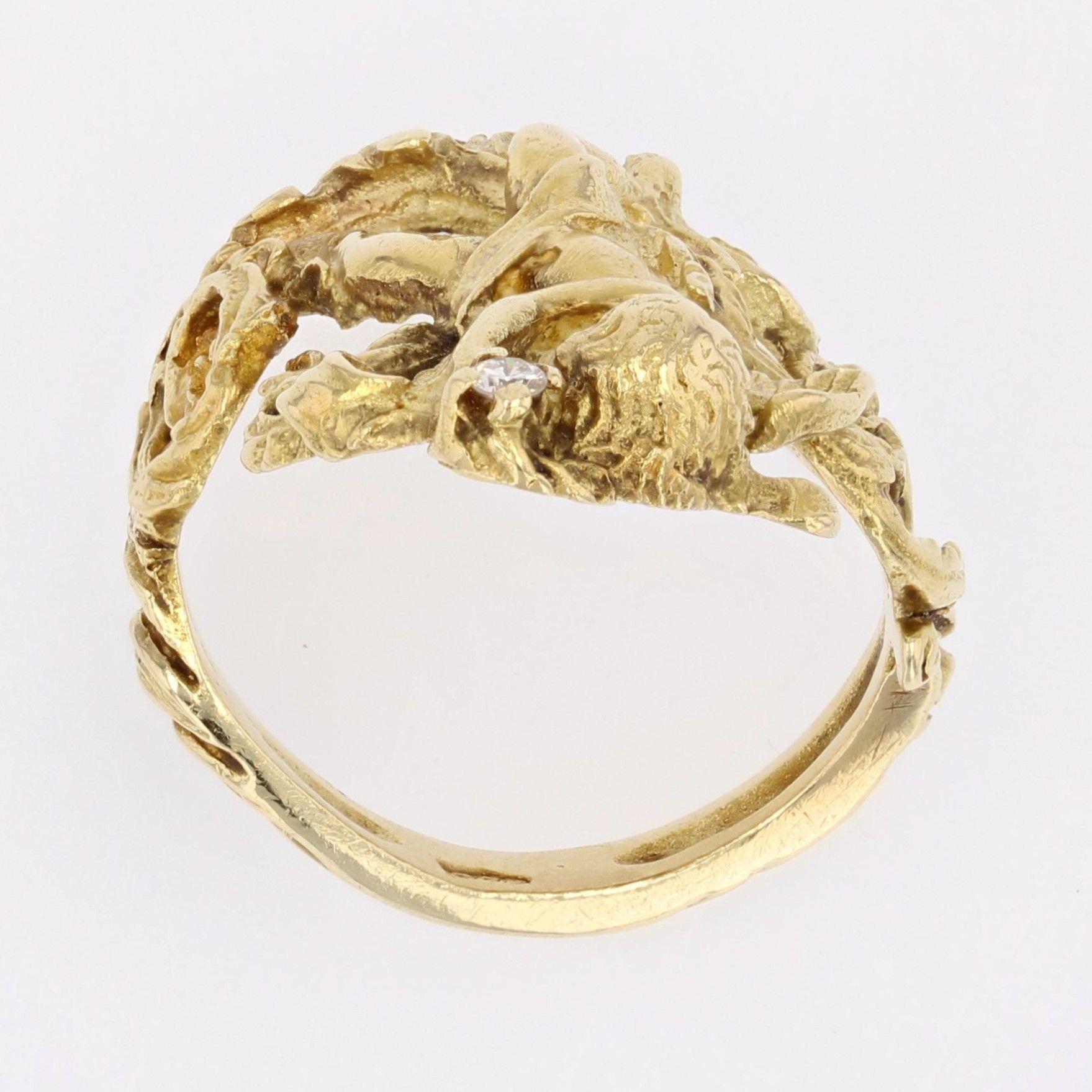 20th Century Diamond 18 Karat Yellow Gold Cherubs Ring For Sale 8