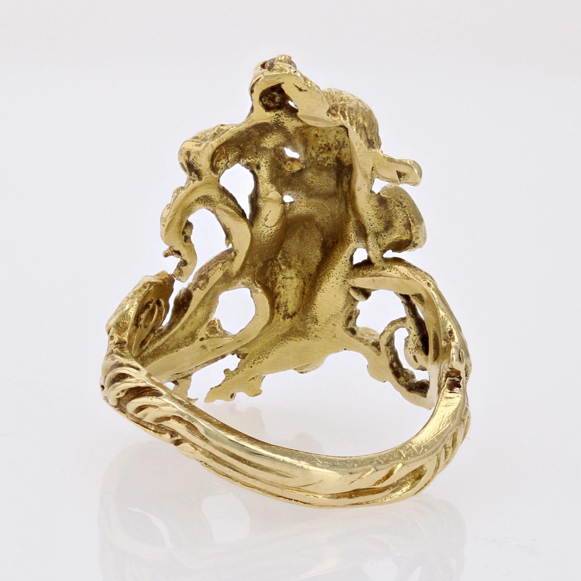 20th Century Diamond 18 Karat Yellow Gold Cherubs Ring For Sale 9