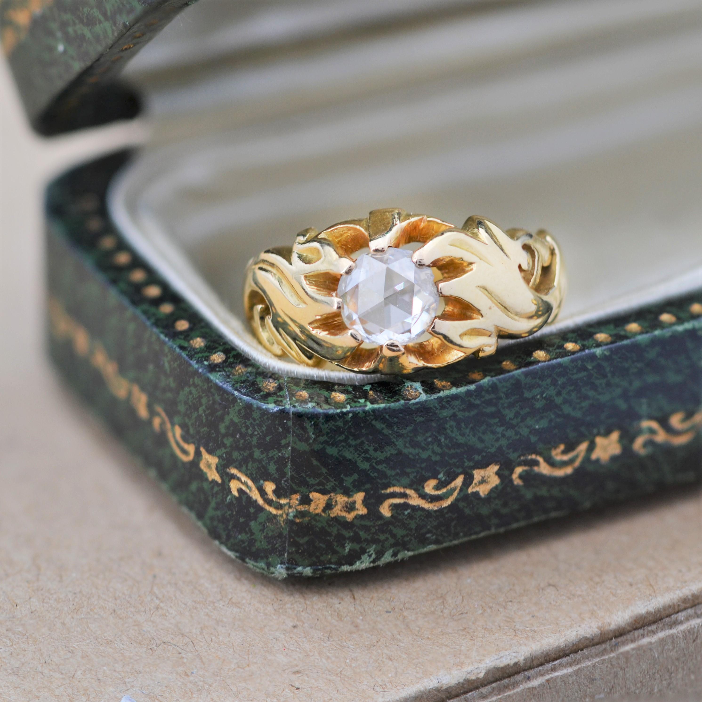 20th Century Diamond 18 Karat Yellow Gold Engraved Bangle Ring For Sale 7