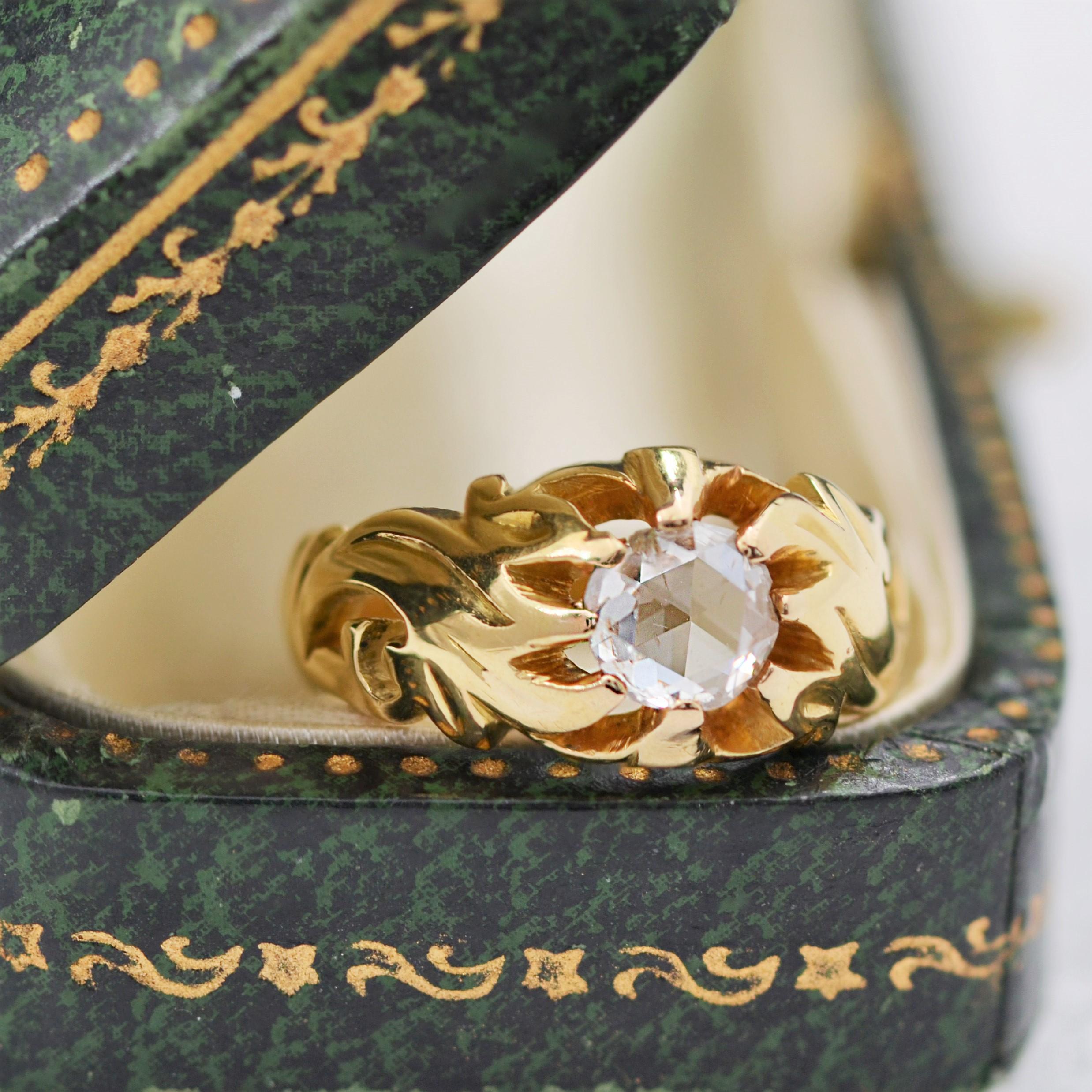 Belle Époque 20th Century Diamond 18 Karat Yellow Gold Engraved Bangle Ring For Sale