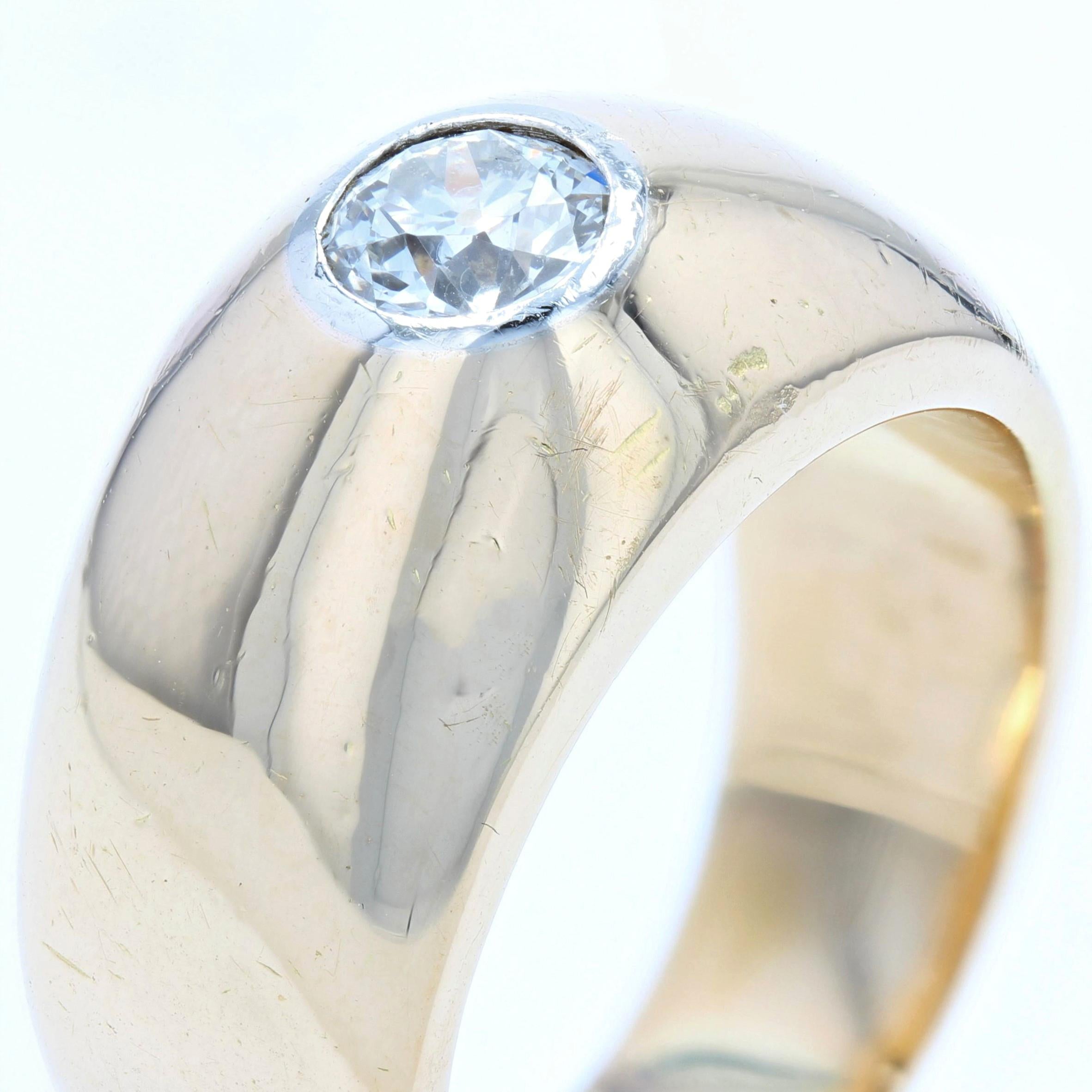 20th Century Diamond 18 Karat Yellow Gold Large Bangle Ring For Sale 2