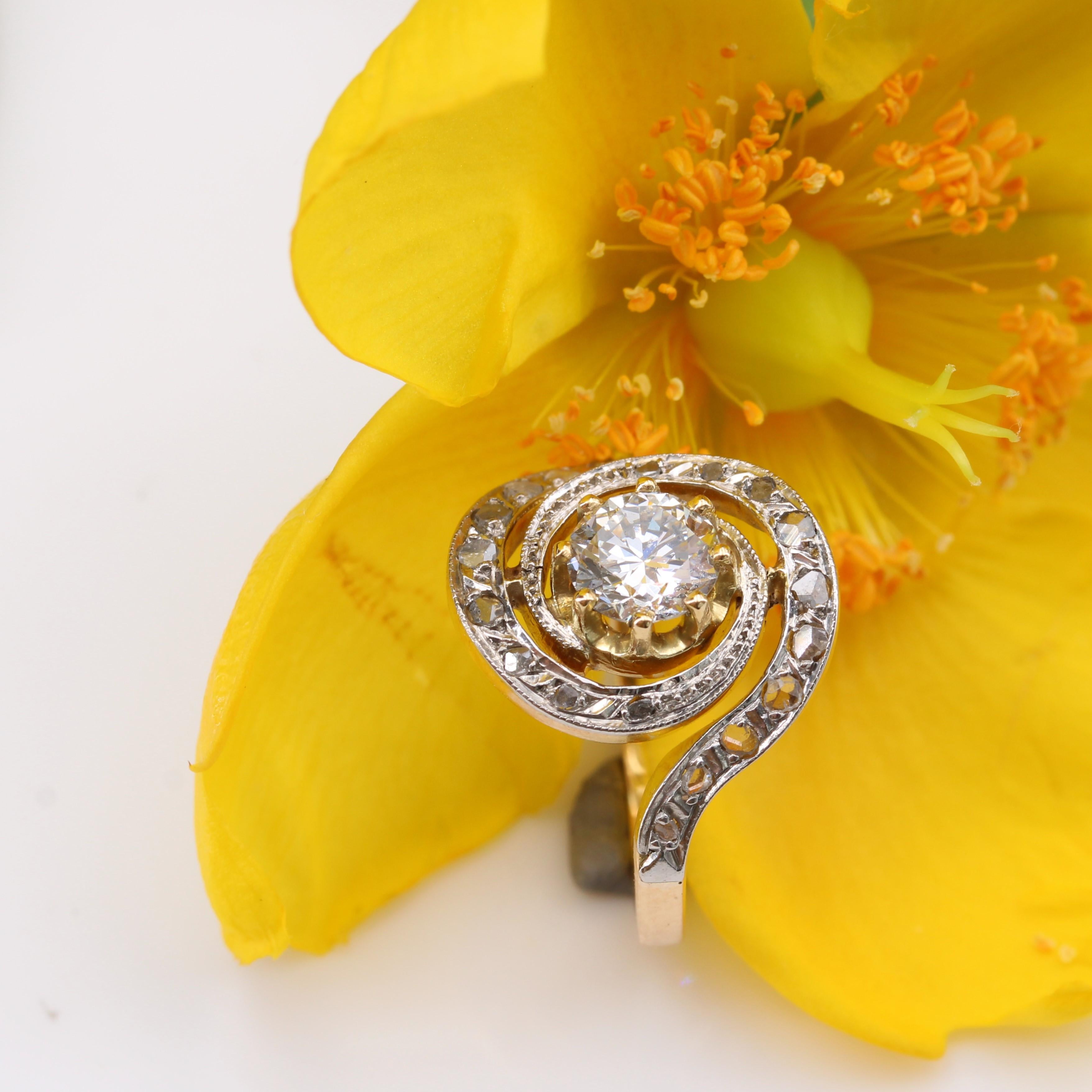 20th Century Diamond 18 Karat Yellow Gold Platinum Swirl Ring For Sale 5