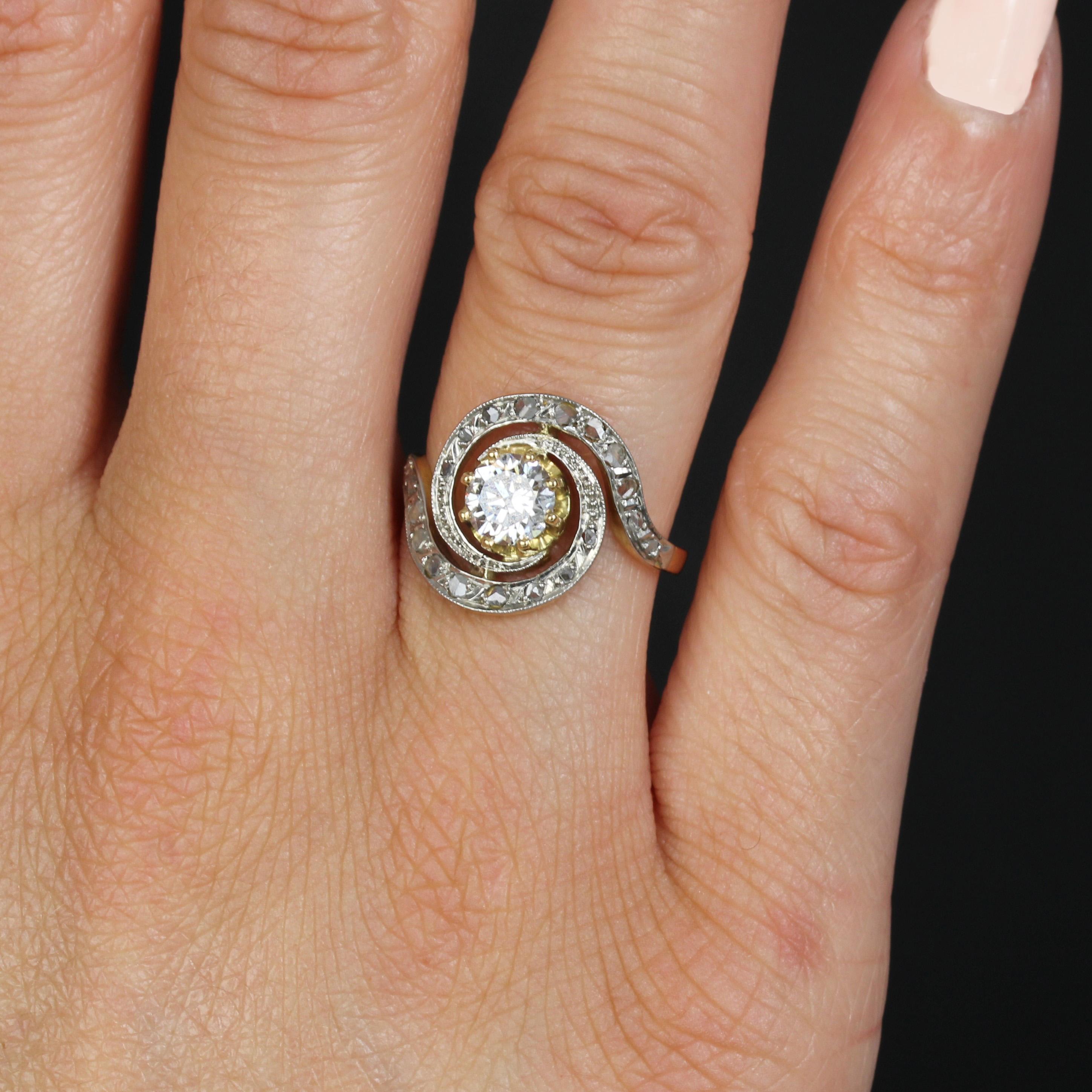 20th Century Diamond 18 Karat Yellow Gold Platinum Swirl Ring In Good Condition For Sale In Poitiers, FR