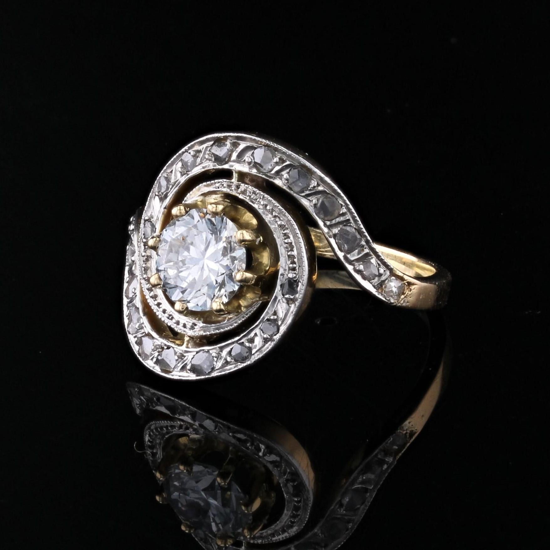 Brilliant Cut 20th Century Diamond 18 Karat Yellow Gold Platinum Swirl Ring For Sale