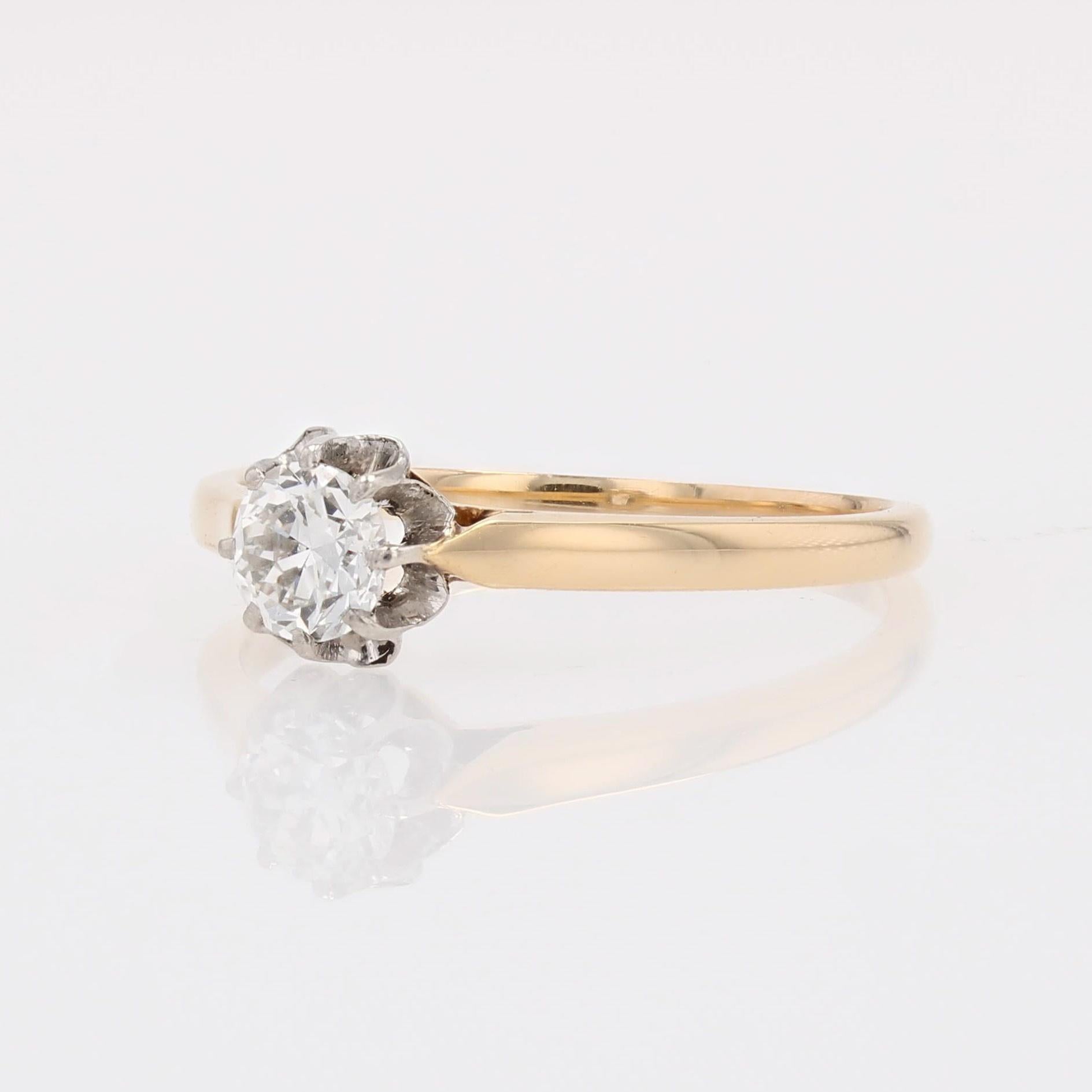 Taille brillant Bague solitaire en or jaune 18 carats avec diamant du 20e siècle en vente
