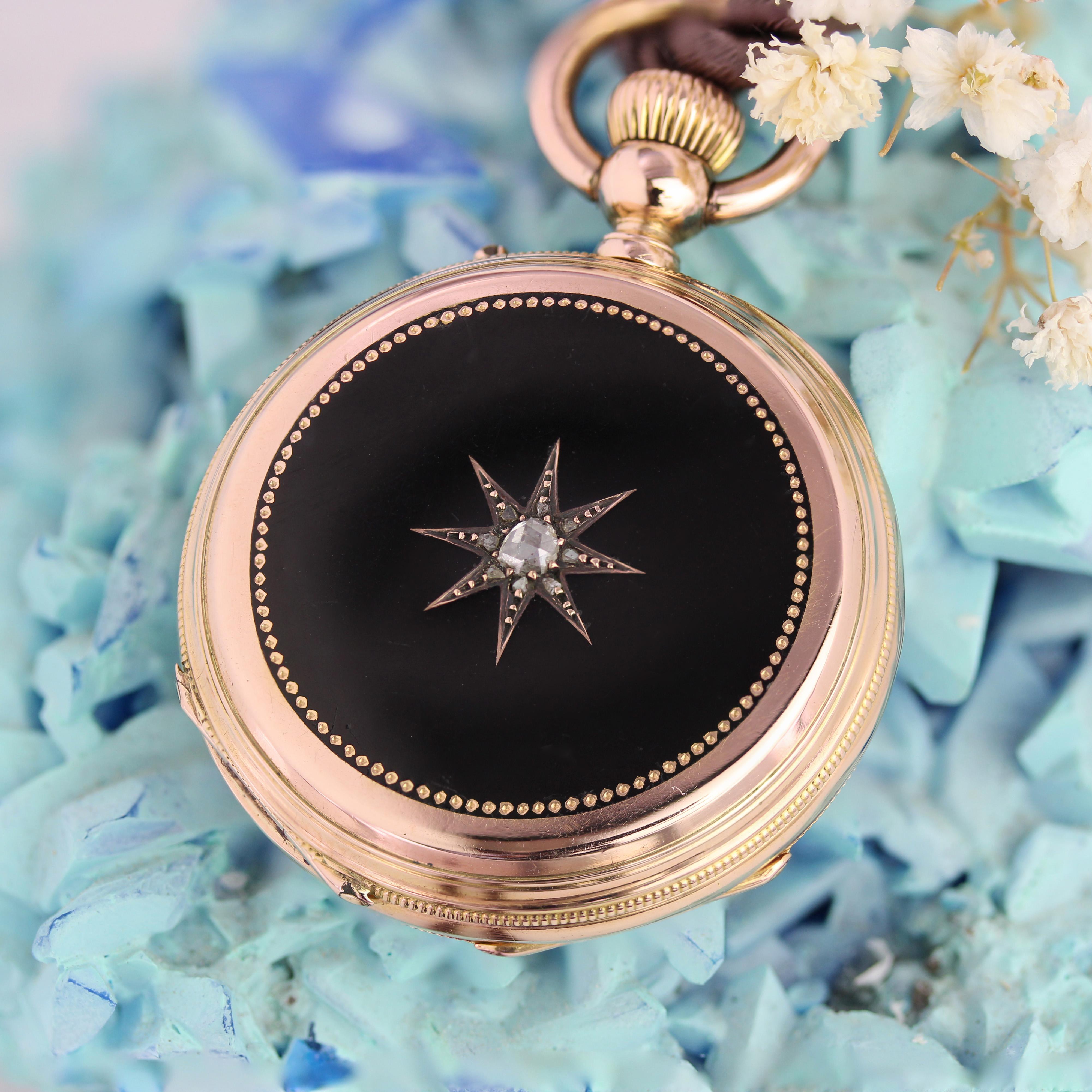 20. Jahrhundert Diamanten 18 Karat Rose Gold Schwarz Emaille Stern Taschenuhr Anhänger (Rosenschliff) im Angebot