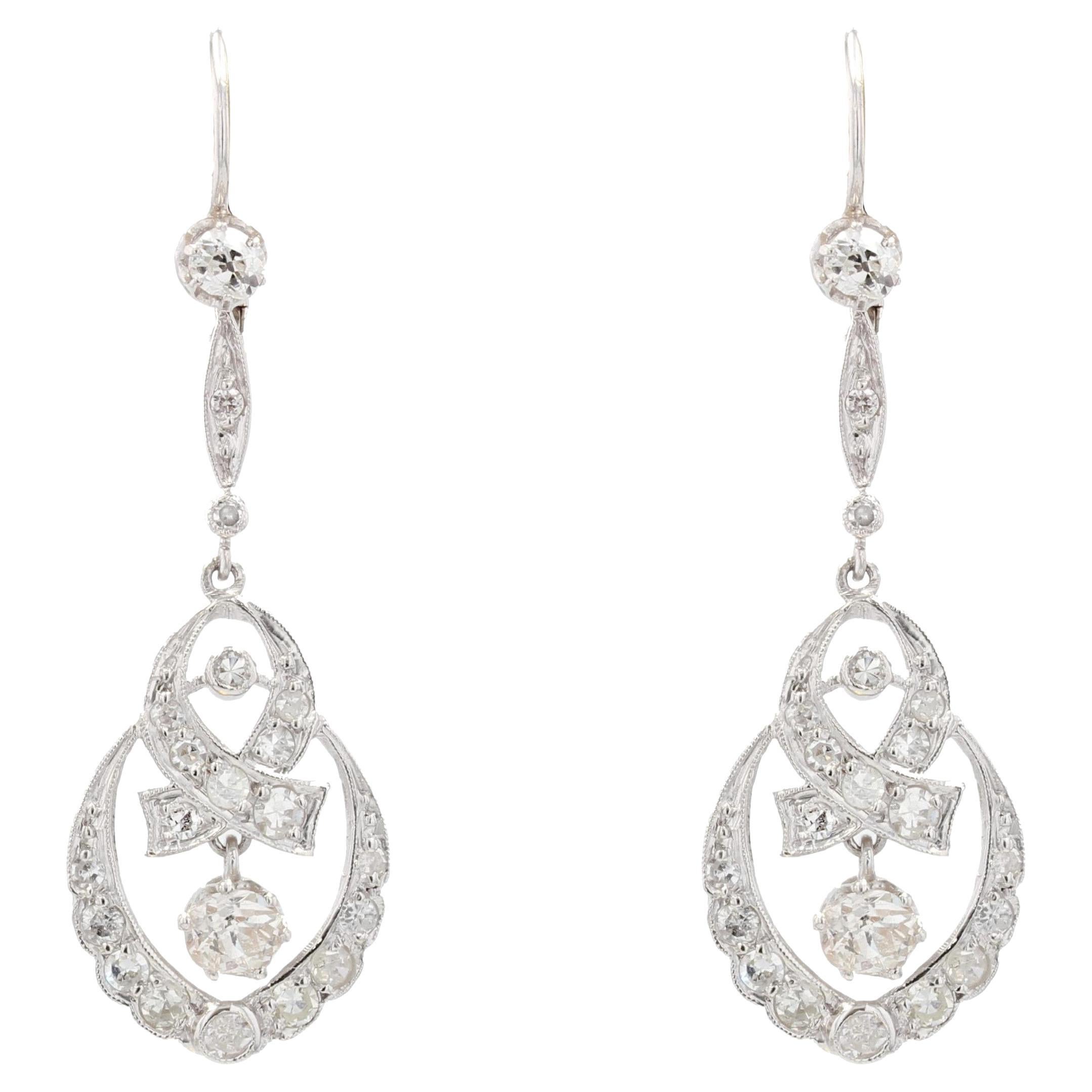 20th Century Diamonds 18 Karat White Gold Dangle Earrings For Sale