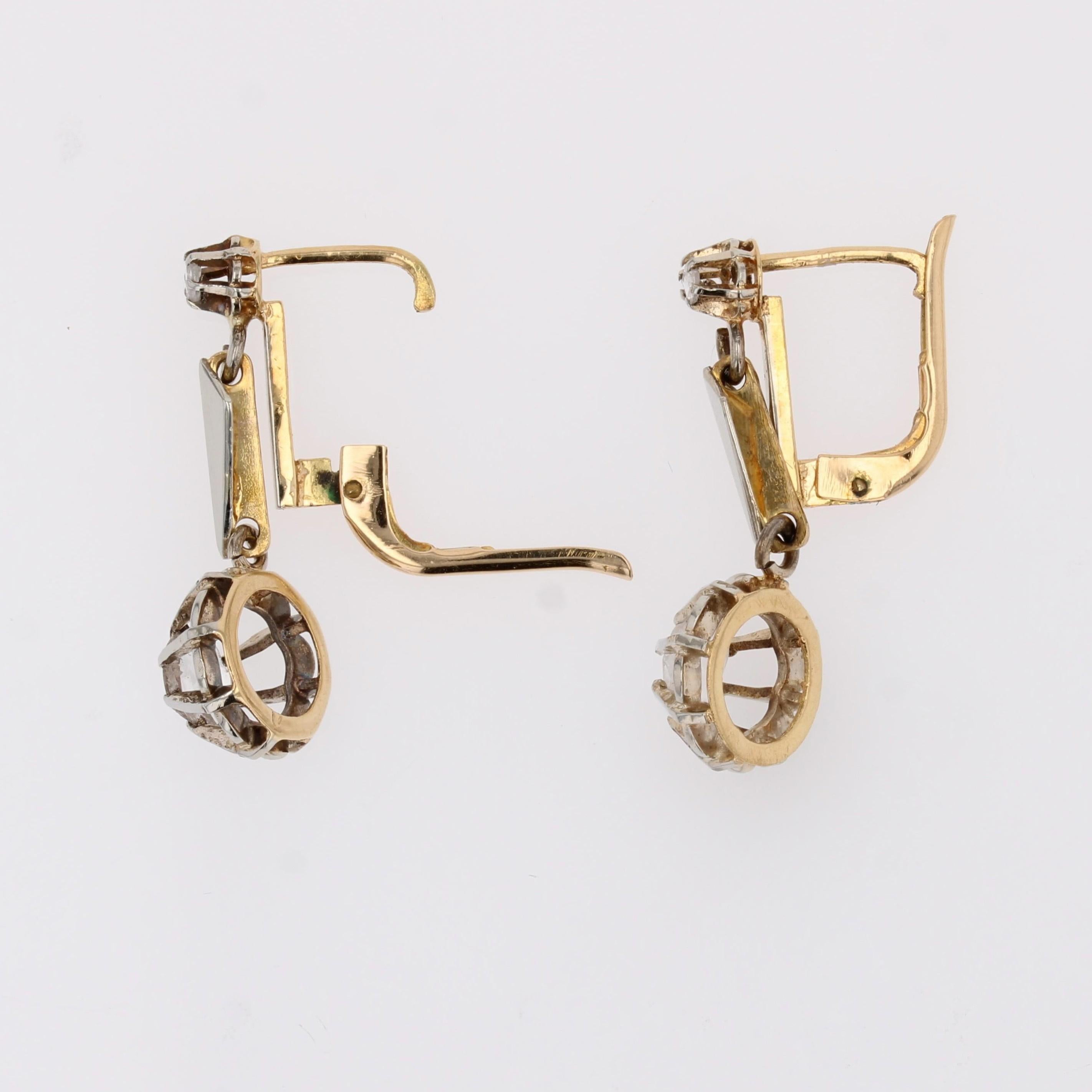 20th Century Diamonds 18 Karat White Rose Gold Lever Back Earrings im Angebot 4