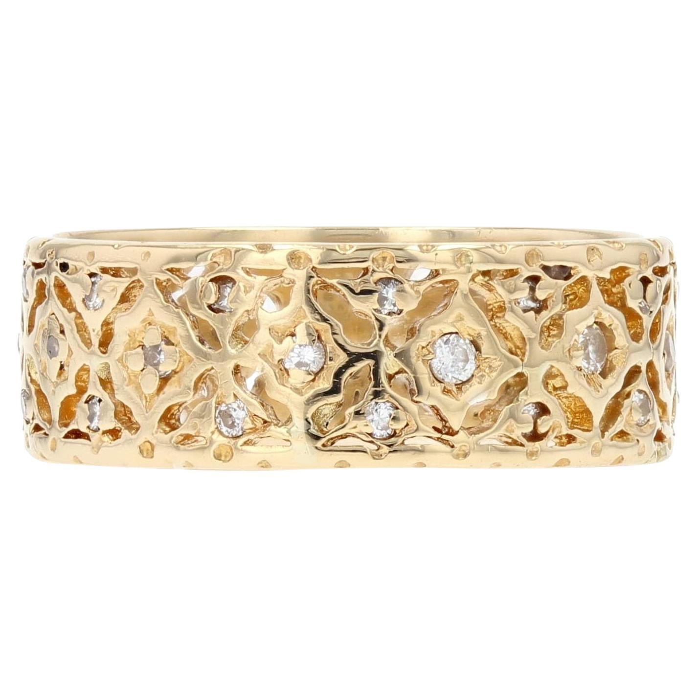 20th Century Diamonds 18 Karat Yellow Gold Antique Ring For Sale