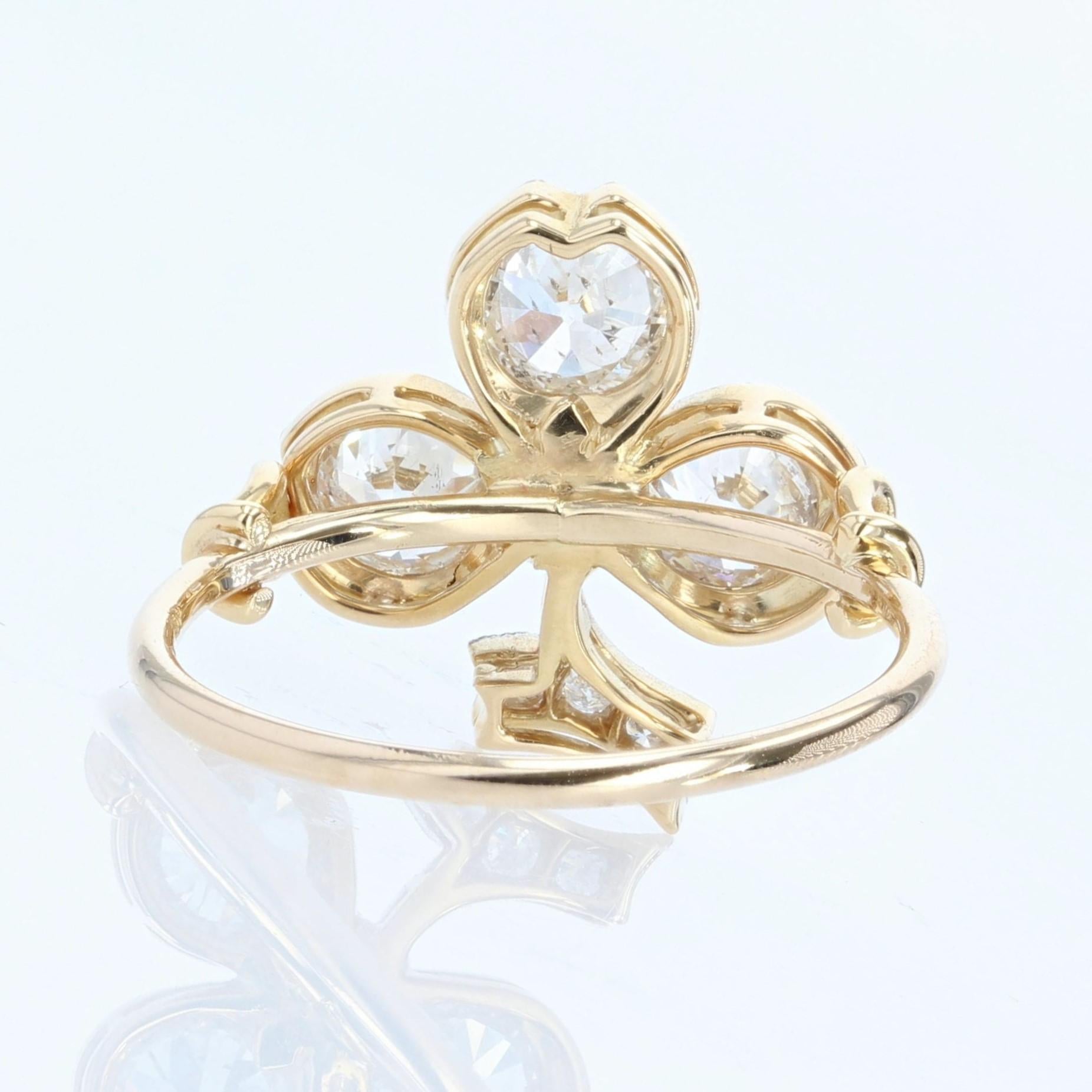 20th Century Diamonds 18 Karat Yellow Gold Clover Shape Ring For Sale 6