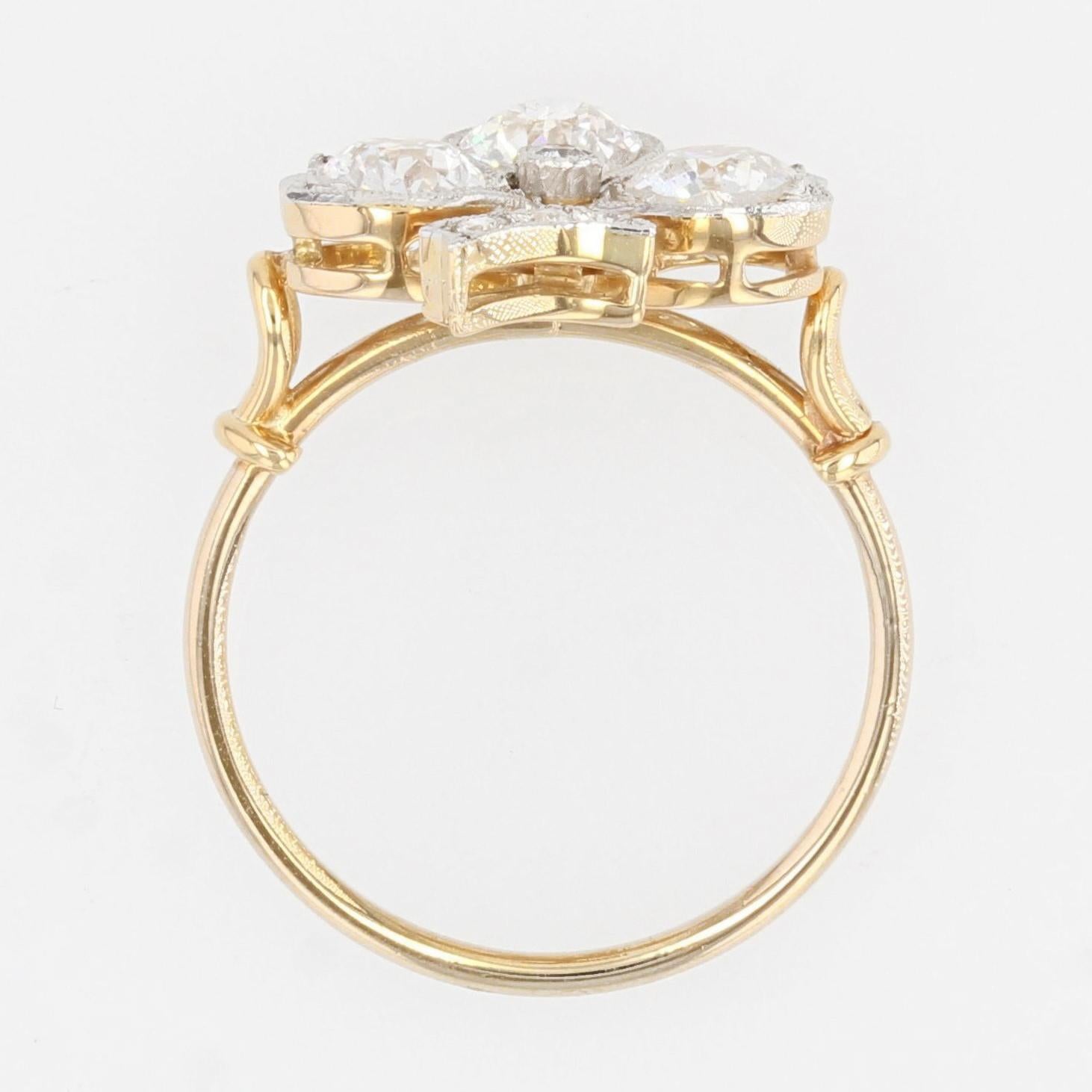 20th Century Diamonds 18 Karat Yellow Gold Clover Shape Ring For Sale 8