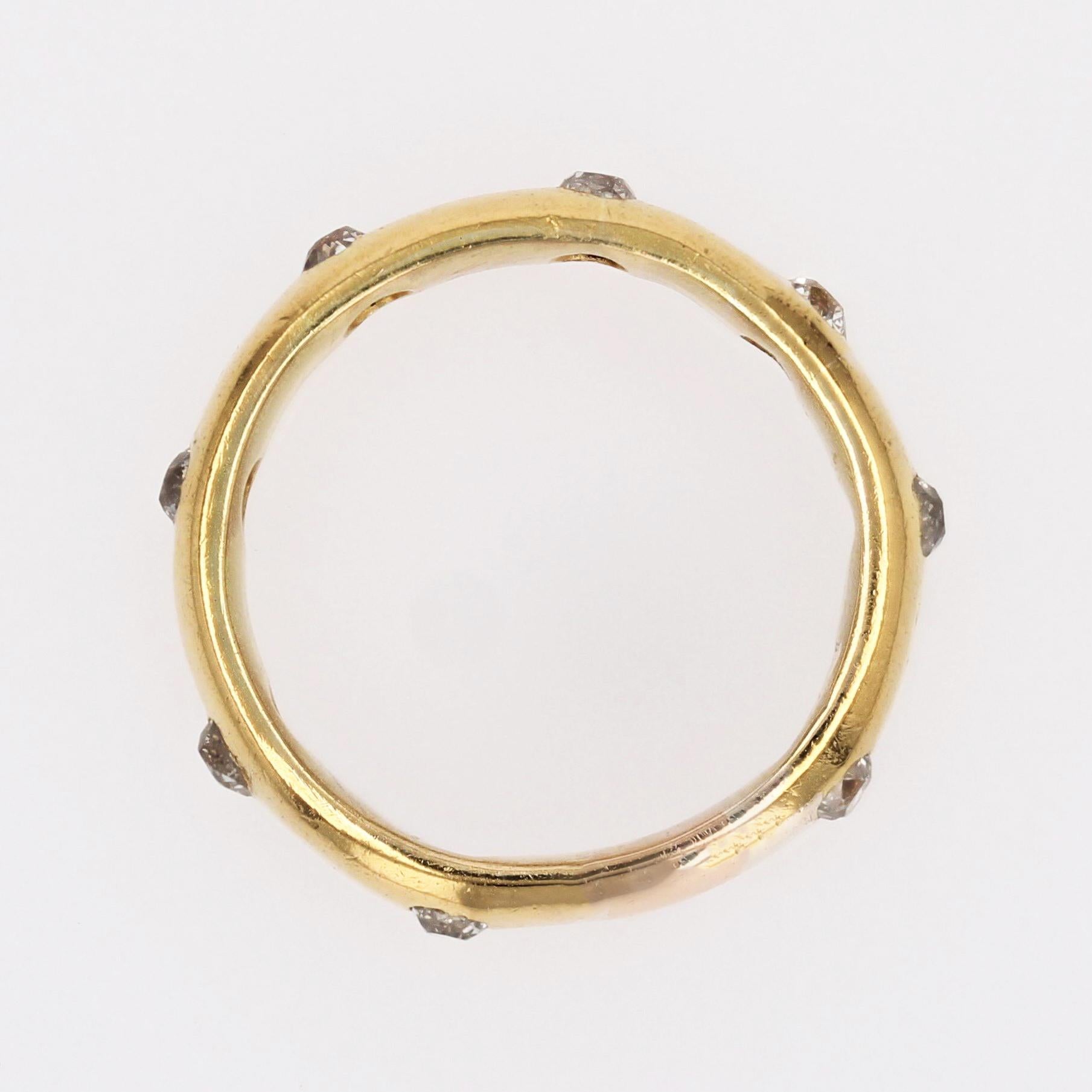 20th Century Diamonds 18 Karat Yellow Gold Wedding Ring For Sale 4